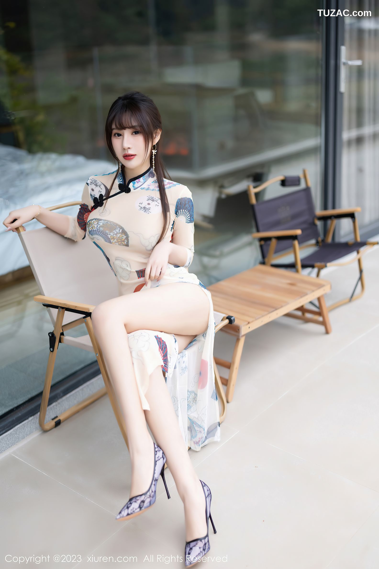 XiuRen秀人网-6831-张欣欣-白色图案旗袍-红色薄纱轻透情趣服-2023.05.31