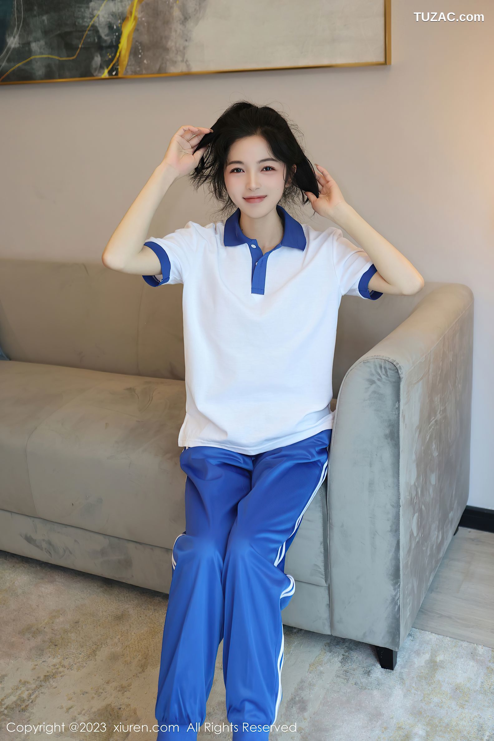 XiuRen秀人网-6855-茜茜Kimi-性感学妹装浅色蕾丝内衣-2023.06.05