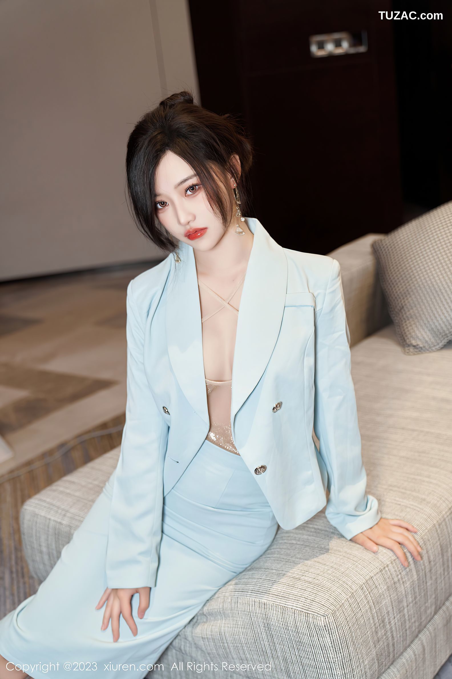 XiuRen秀人网-6857-妙可可Cheese-淡蓝色OL服饰浅色轻透内衣-2023.06.05