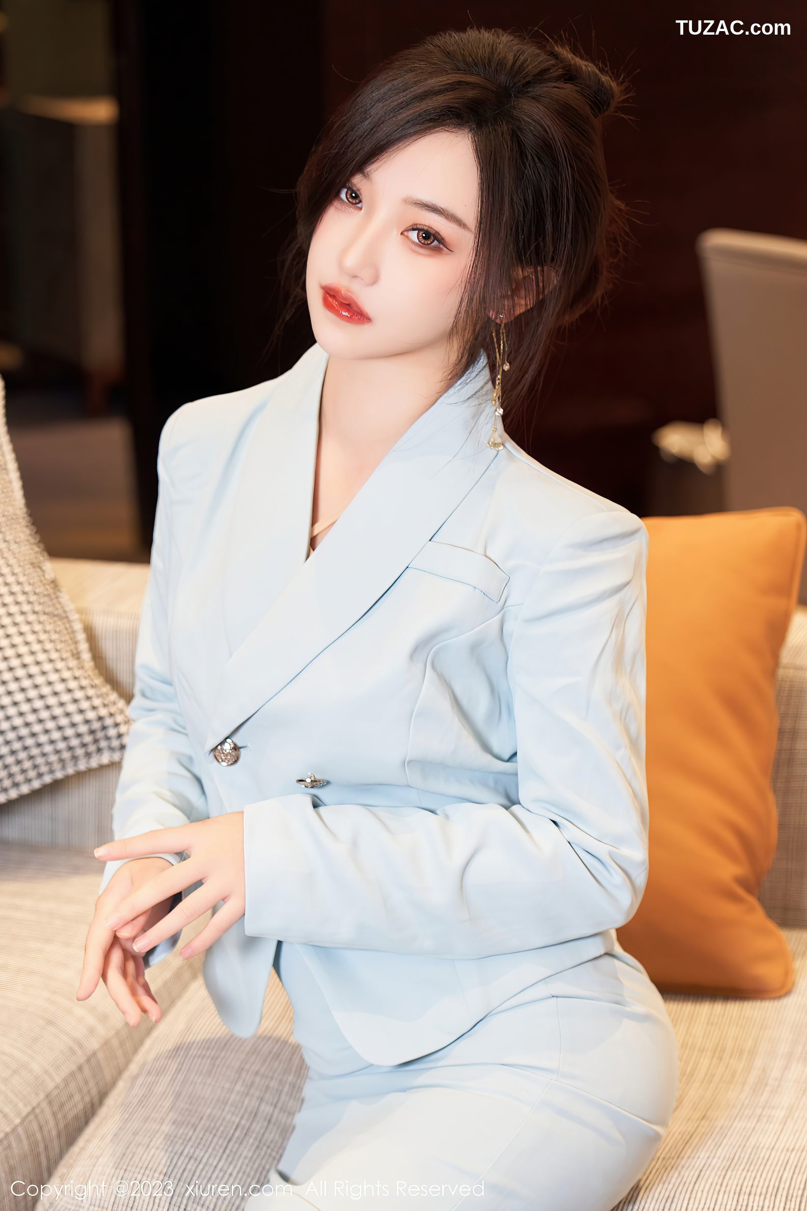 XiuRen秀人网-6857-妙可可Cheese-淡蓝色OL服饰浅色轻透内衣-2023.06.05