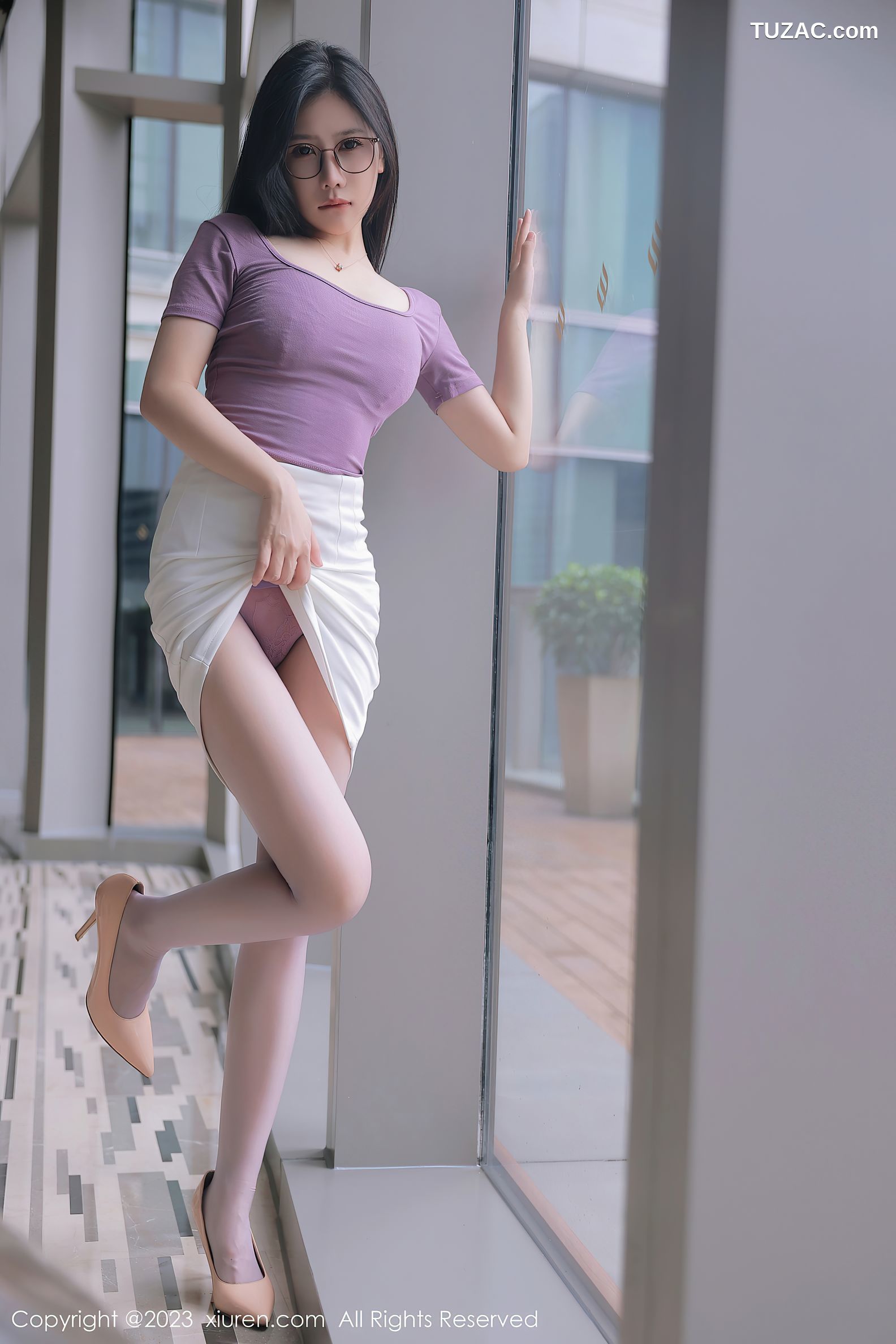 XiuRen秀人网-6865-尹甜甜-泰国旅拍淡红蕾丝内衣紫色丝袜-2023.06.06