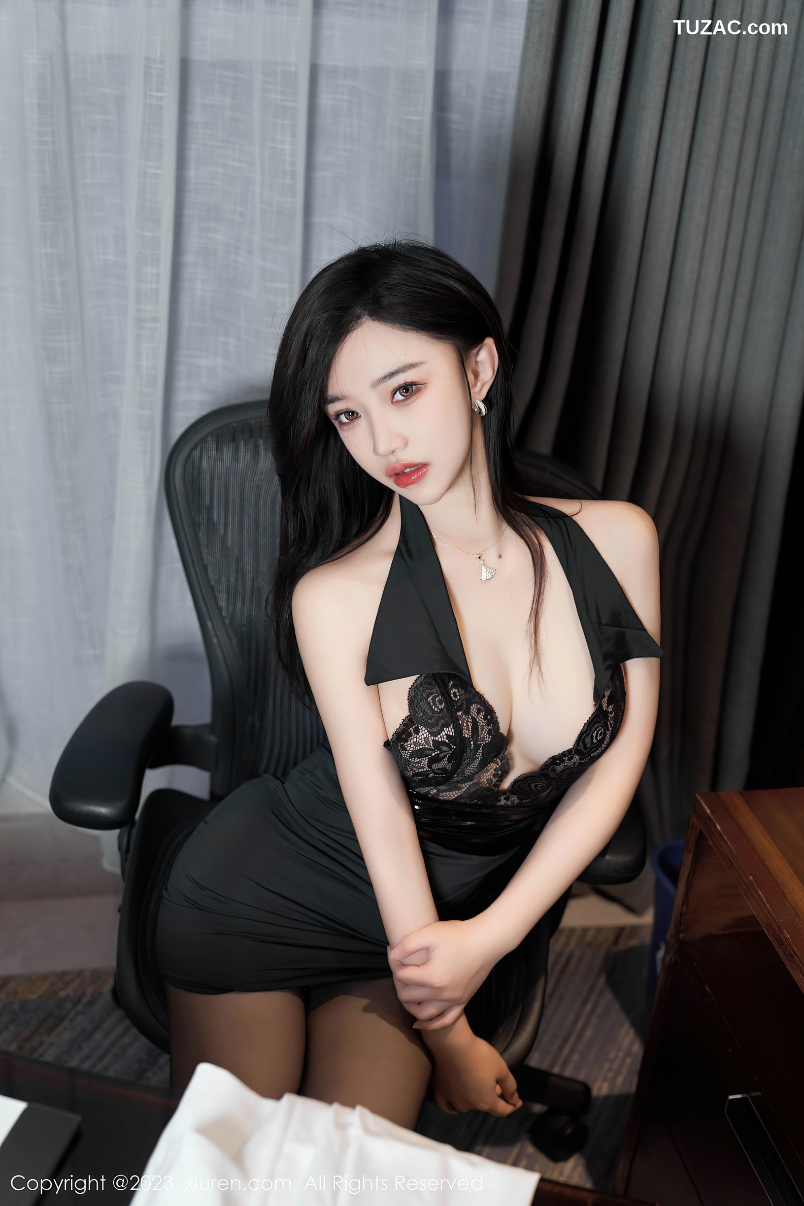 XiuRen秀人网-6900-妙可可Cheese-黑色蕾丝薄纱服-2023.06.12