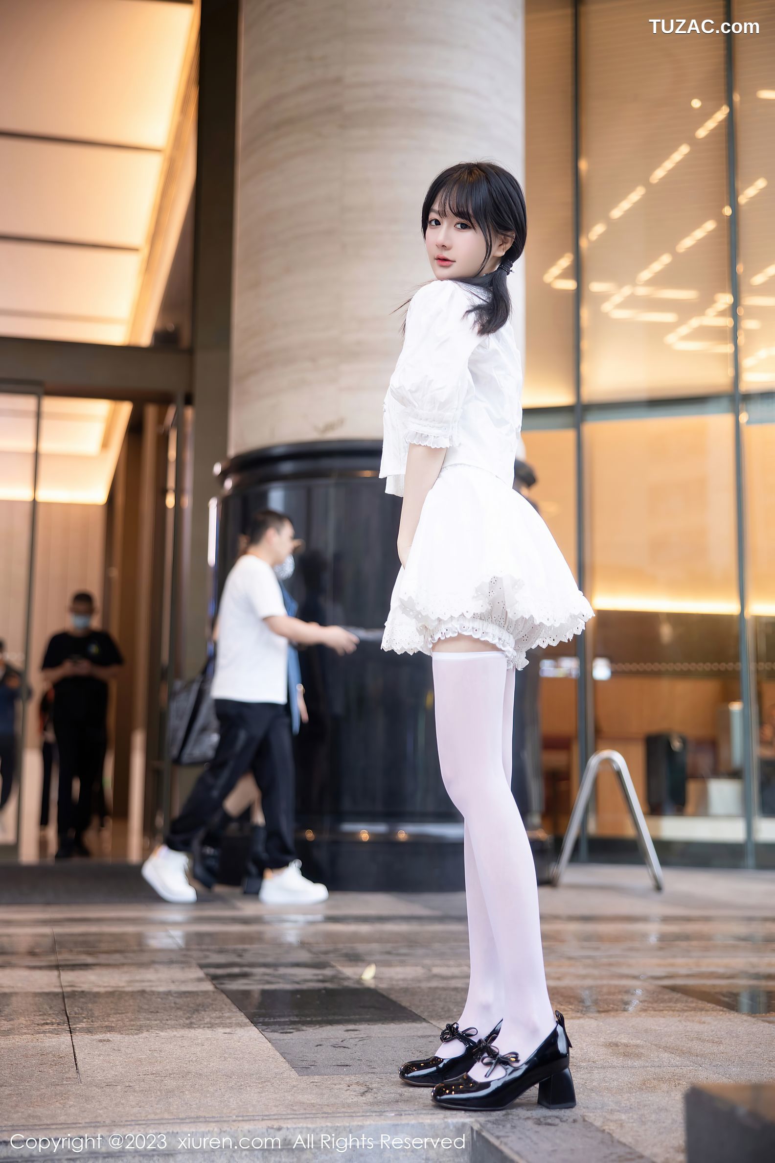 XiuRen秀人网-6933-幼幼-白色连衣短裙粉色情趣内衣-2023.06.16