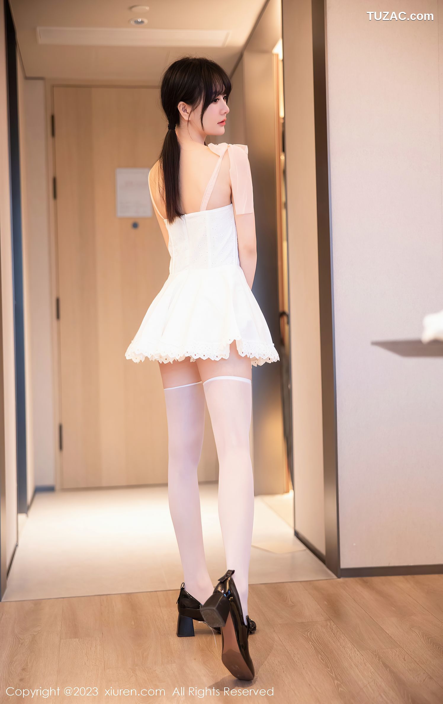 XiuRen秀人网-6933-幼幼-白色连衣短裙粉色情趣内衣-2023.06.16