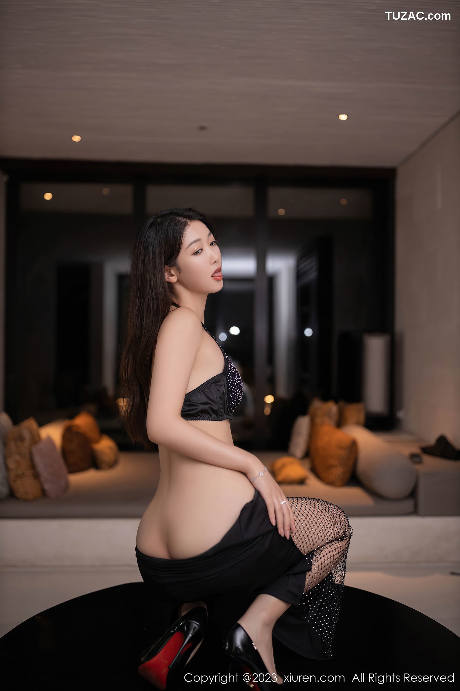 XiuRen秀人网-6944-唐安琪-黑色连衣裙黑色内衣-2023.06.19