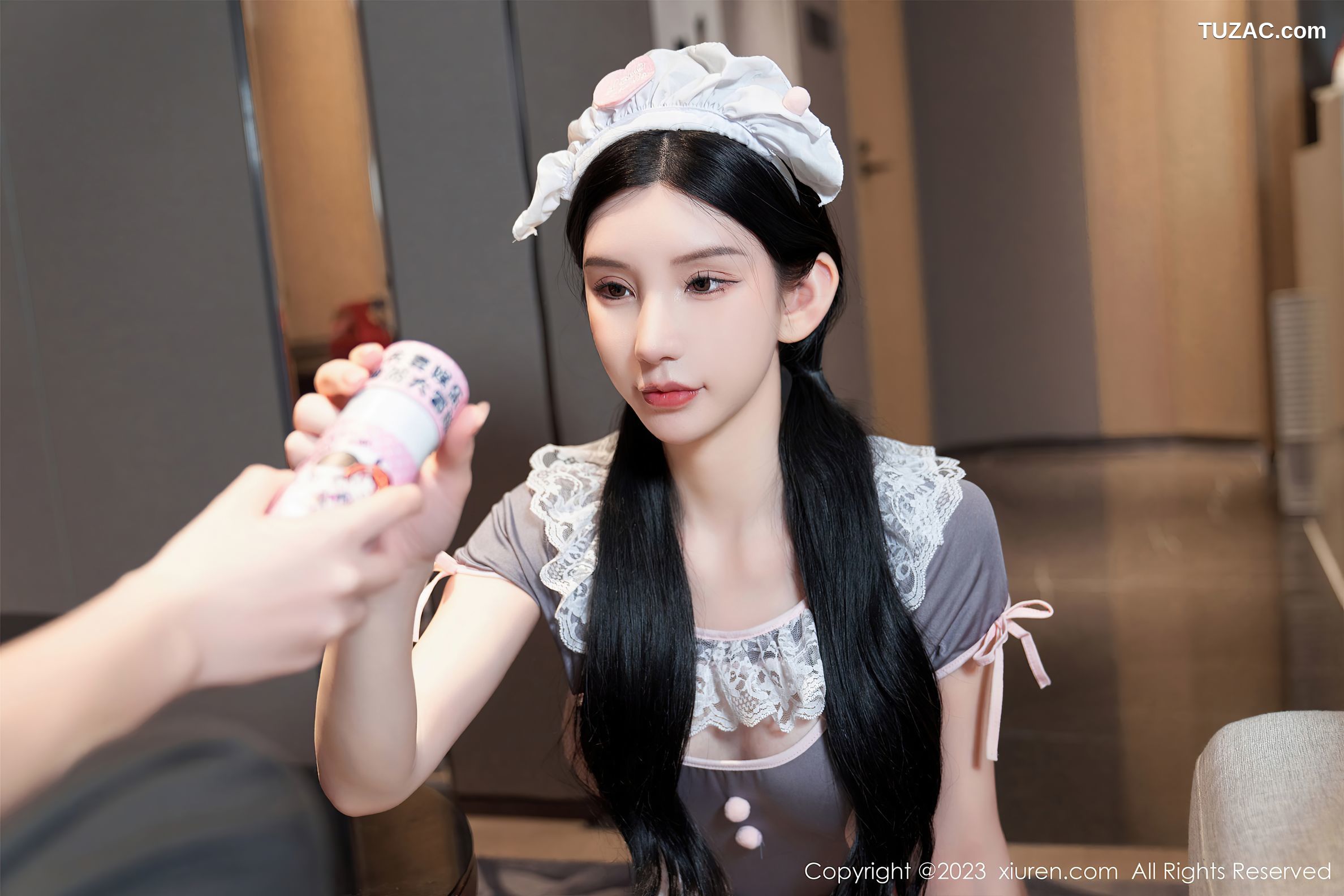 XiuRen秀人网-6963-周于希Sally-端午节剧情白色长裙粽叶裹身-2023.06.21