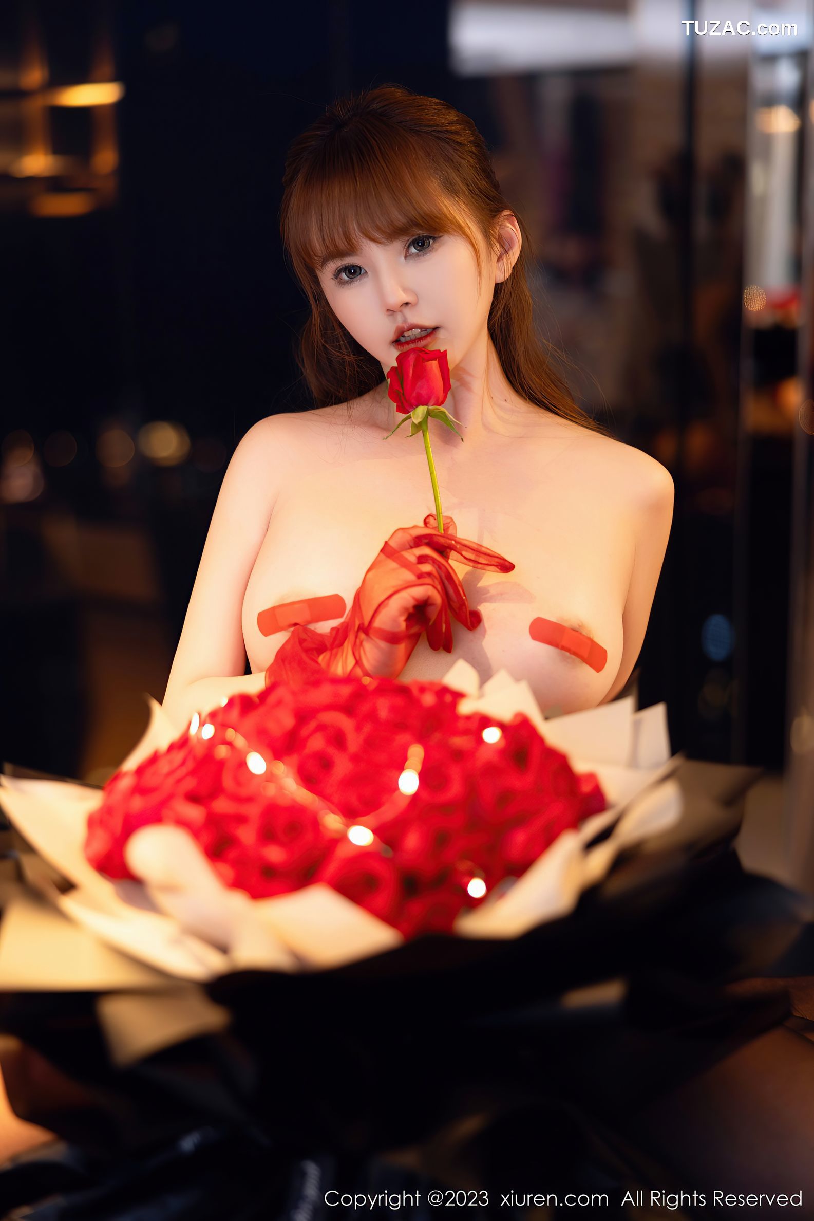 XiuRen秀人网-6981-张思允Nice-红色轻透情趣内衣豪乳遮点-2023.06.27