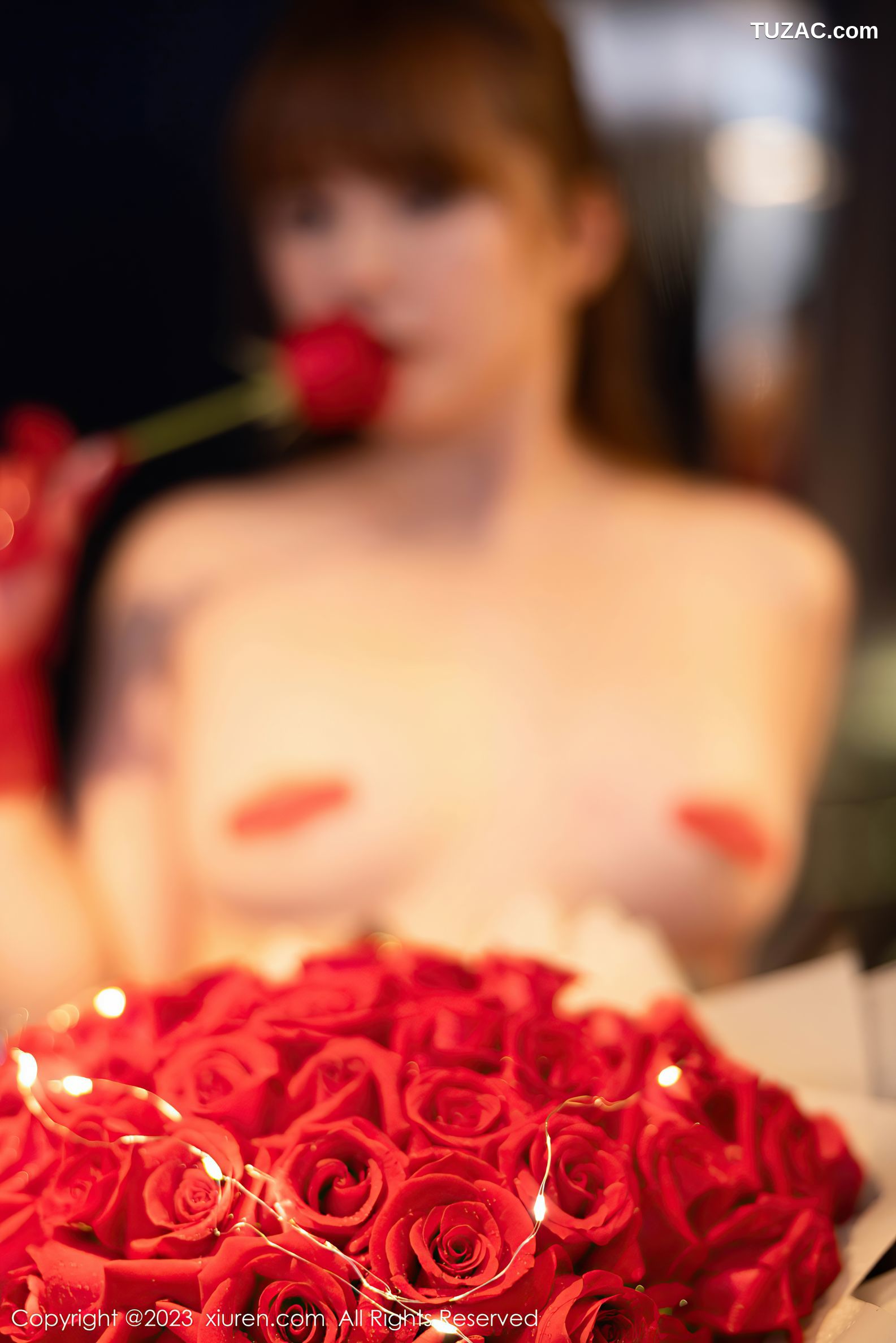 XiuRen秀人网-6981-张思允Nice-红色轻透情趣内衣豪乳遮点-2023.06.27