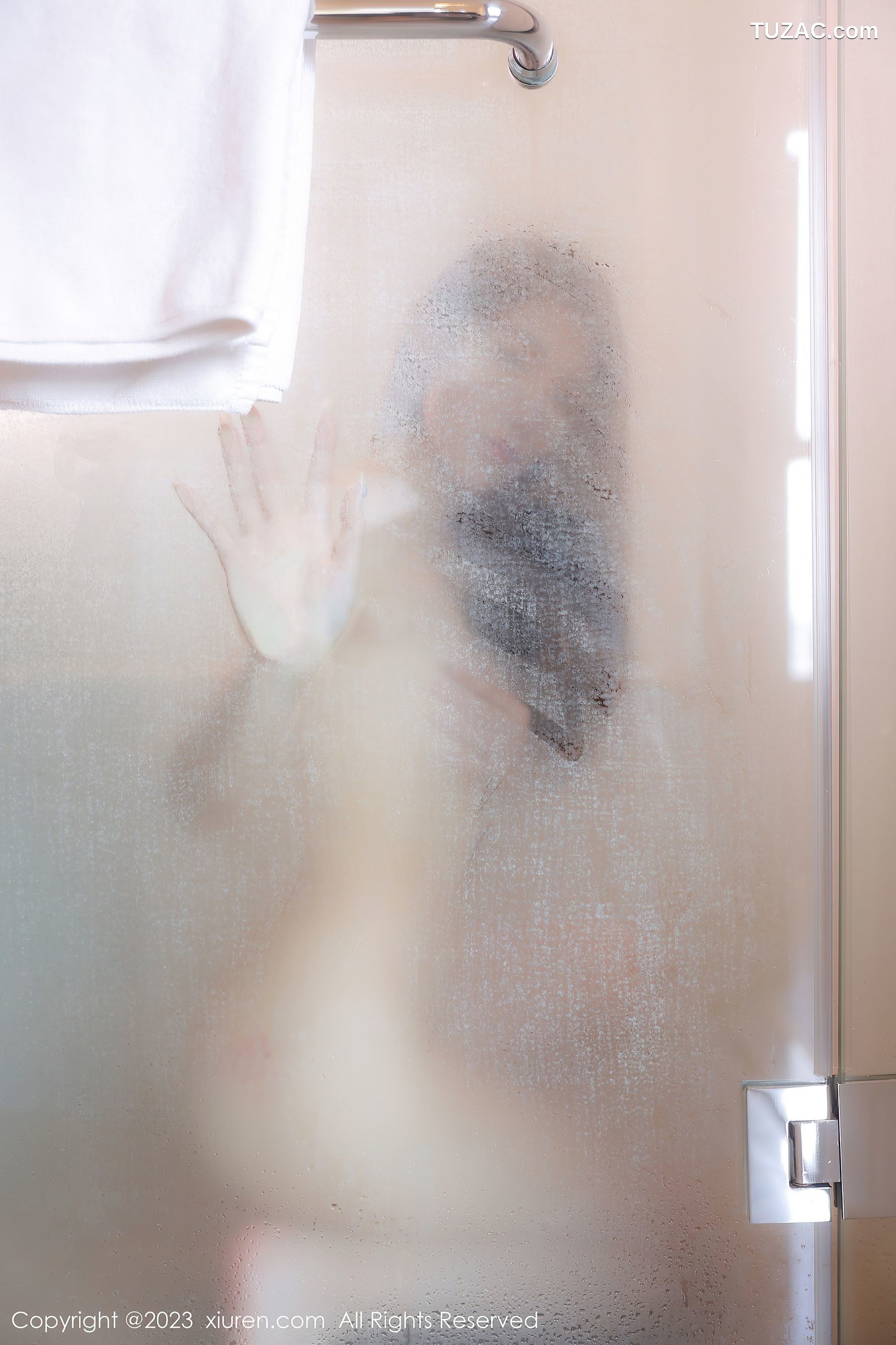 XiuRen秀人网-7001-汐汐baby-运动衣紧身裤浴室-2023.06.30