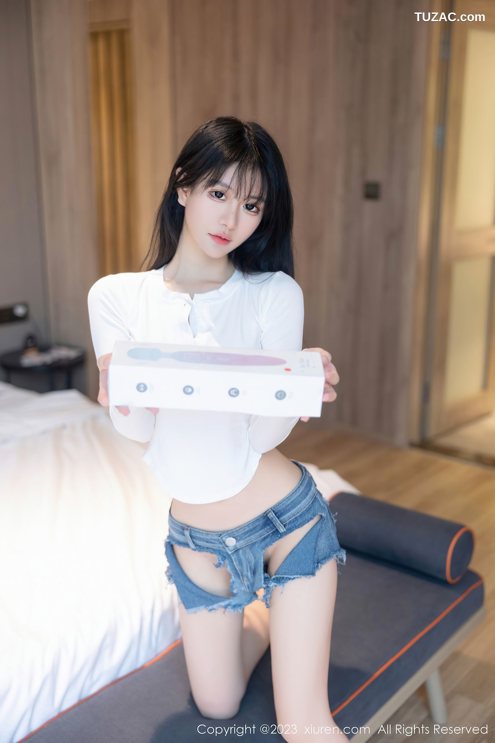 XiuRen秀人网-7010-幼幼-清纯少女白T牛仔热裤-2023.06.30