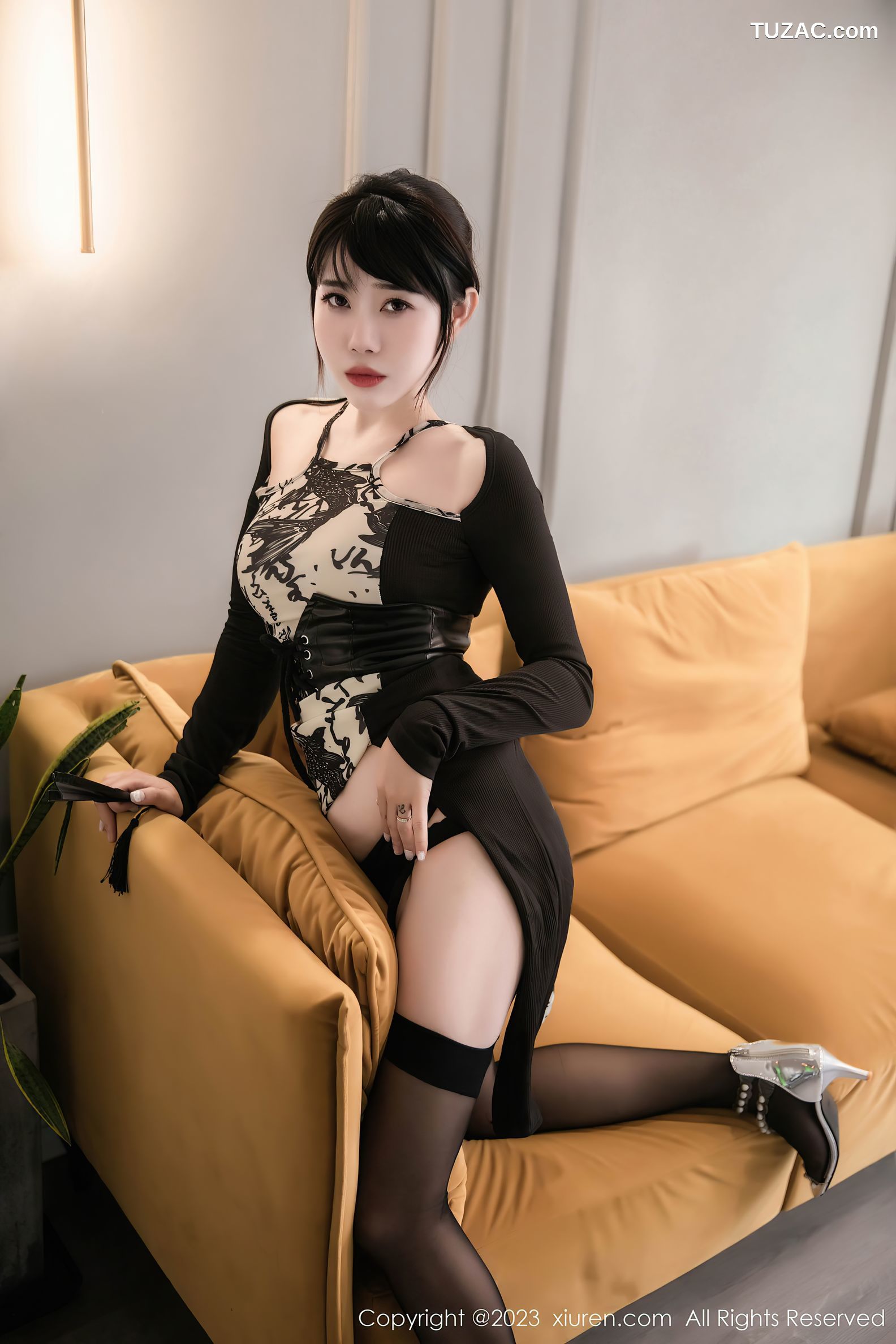 XiuRen秀人网-7015-严利娅Yuliya-国风旗袍-2023.07.03