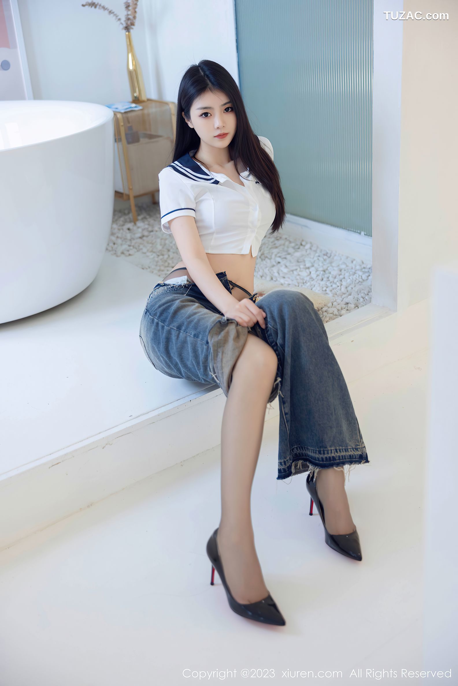 XiuRen秀人网-7027-可樂Vicky-白水手T牛仔裤黑丝-2023.07.05