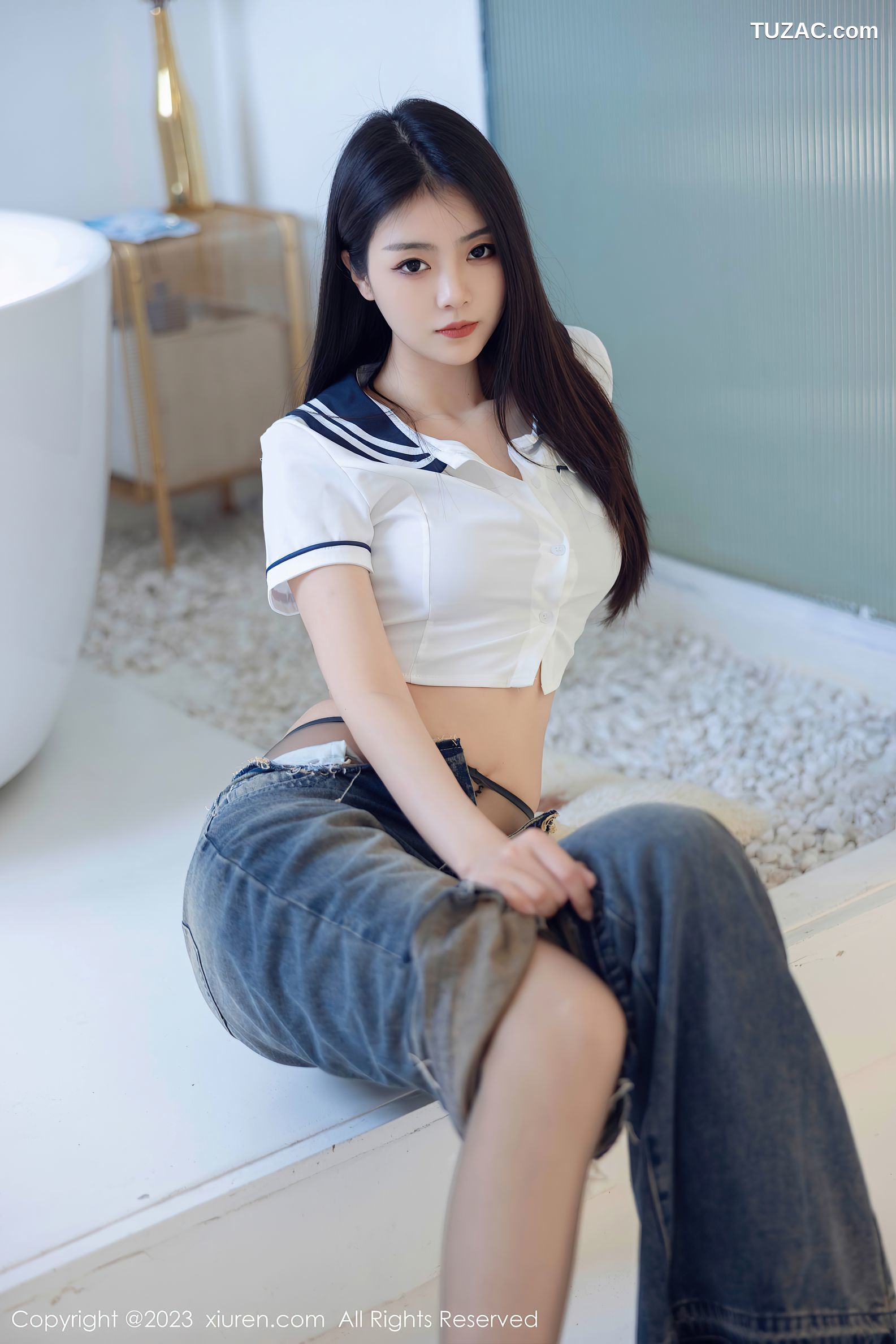 XiuRen秀人网-7027-可樂Vicky-白水手T牛仔裤黑丝-2023.07.05