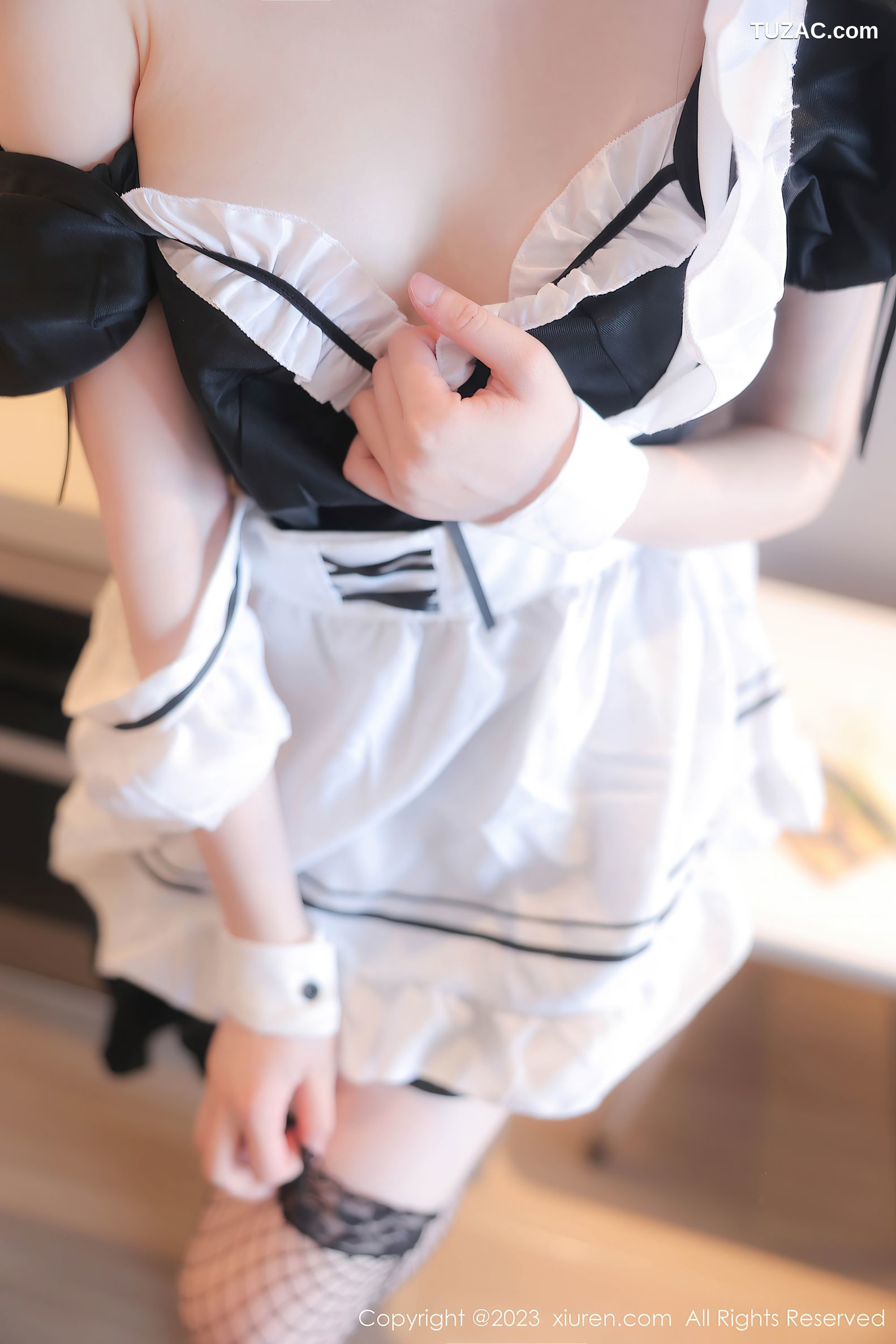 XiuRen秀人网-7034-林悠悠-黑色女仆黑丝-2023.07.06