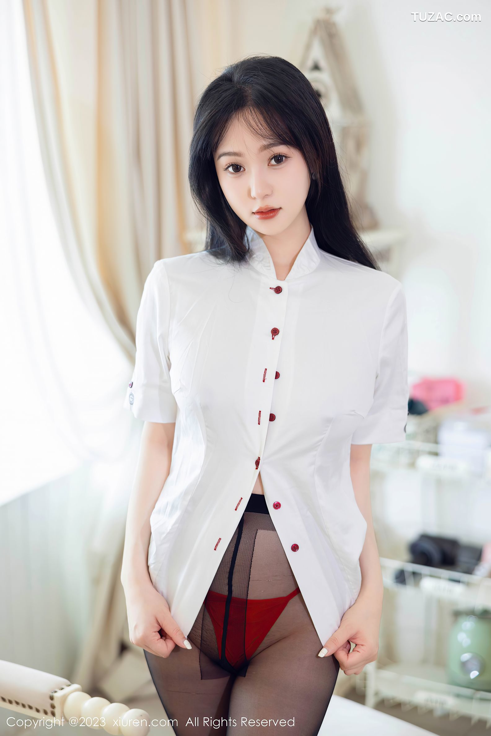 XiuRen秀人网-7037-柚琪Rich-白衫红裙黑丝丰臀-2023.07.06