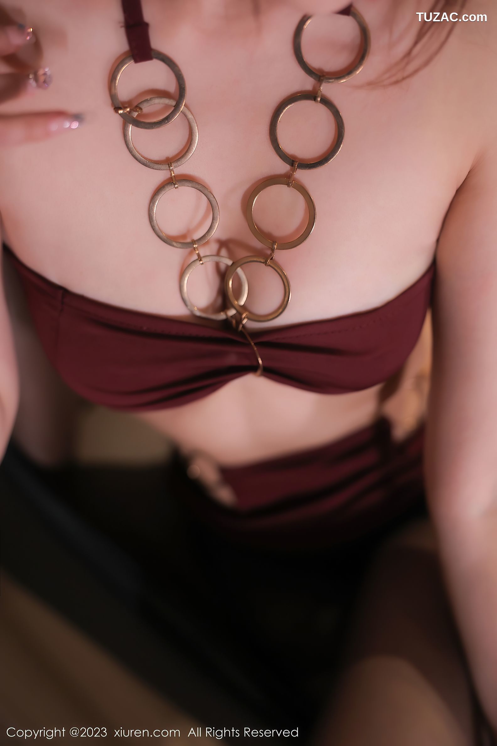 XiuRen秀人网-7078-汐汐baby-酒红性感礼服魅惑黑丝-2023.07.14