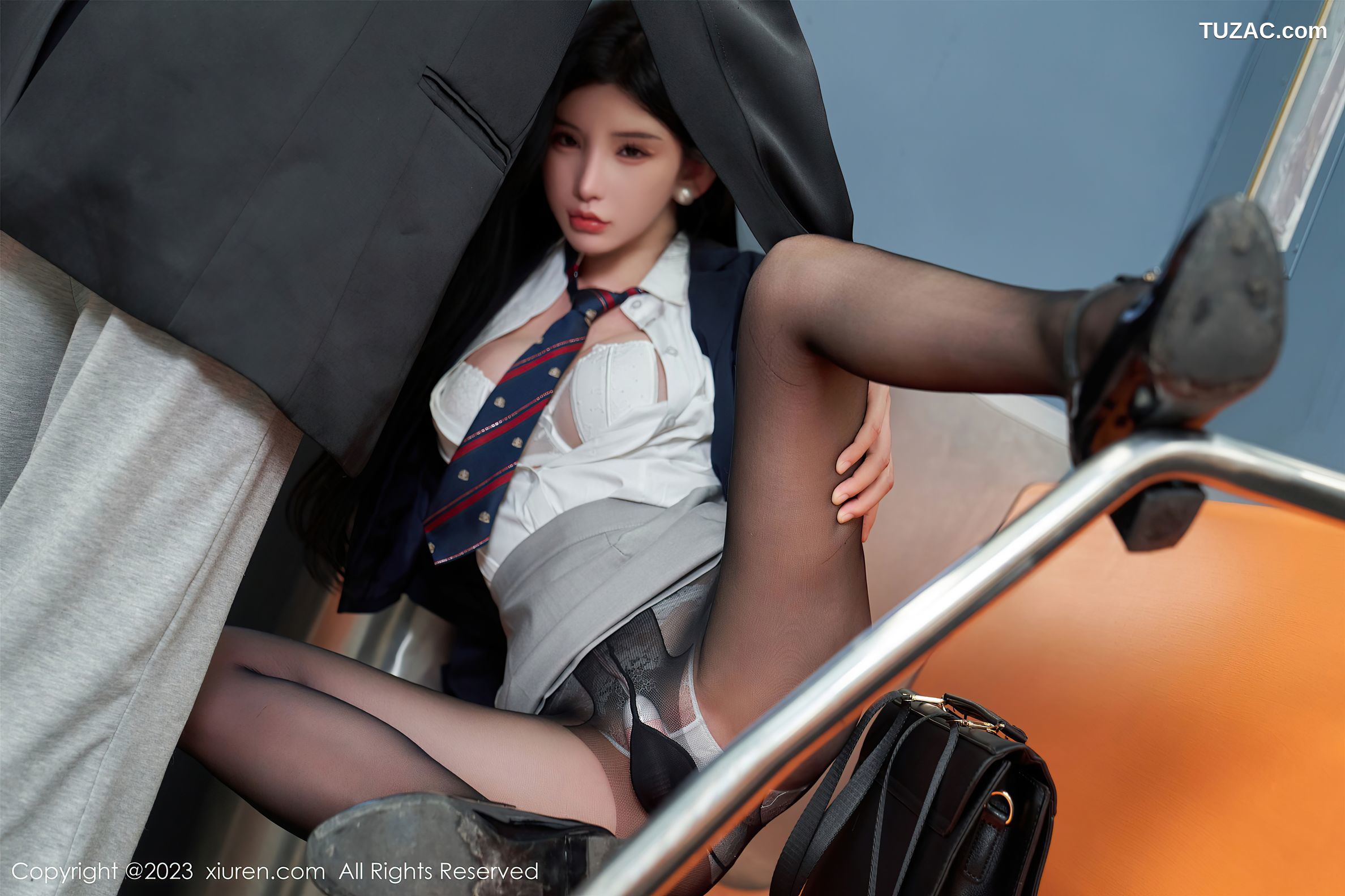 XiuRen秀人网-7086-周于希Sally-《不能说的秘密》心愿旅拍-2023.07.14