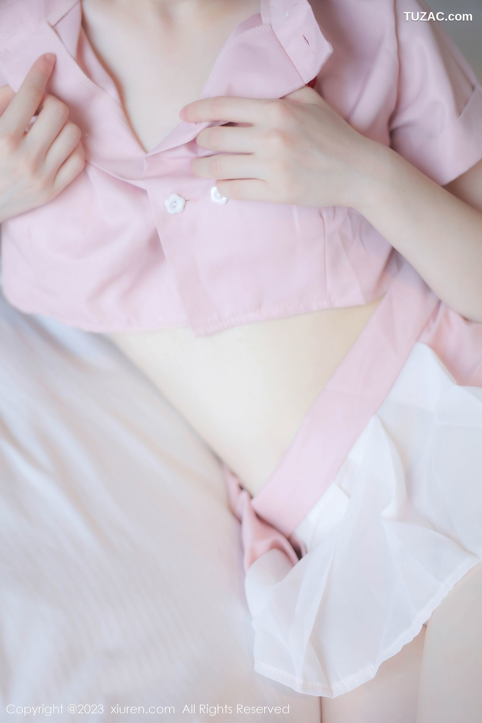 XiuRen秀人网-7090-林悠悠-粉色情趣护士装-2023.07.17