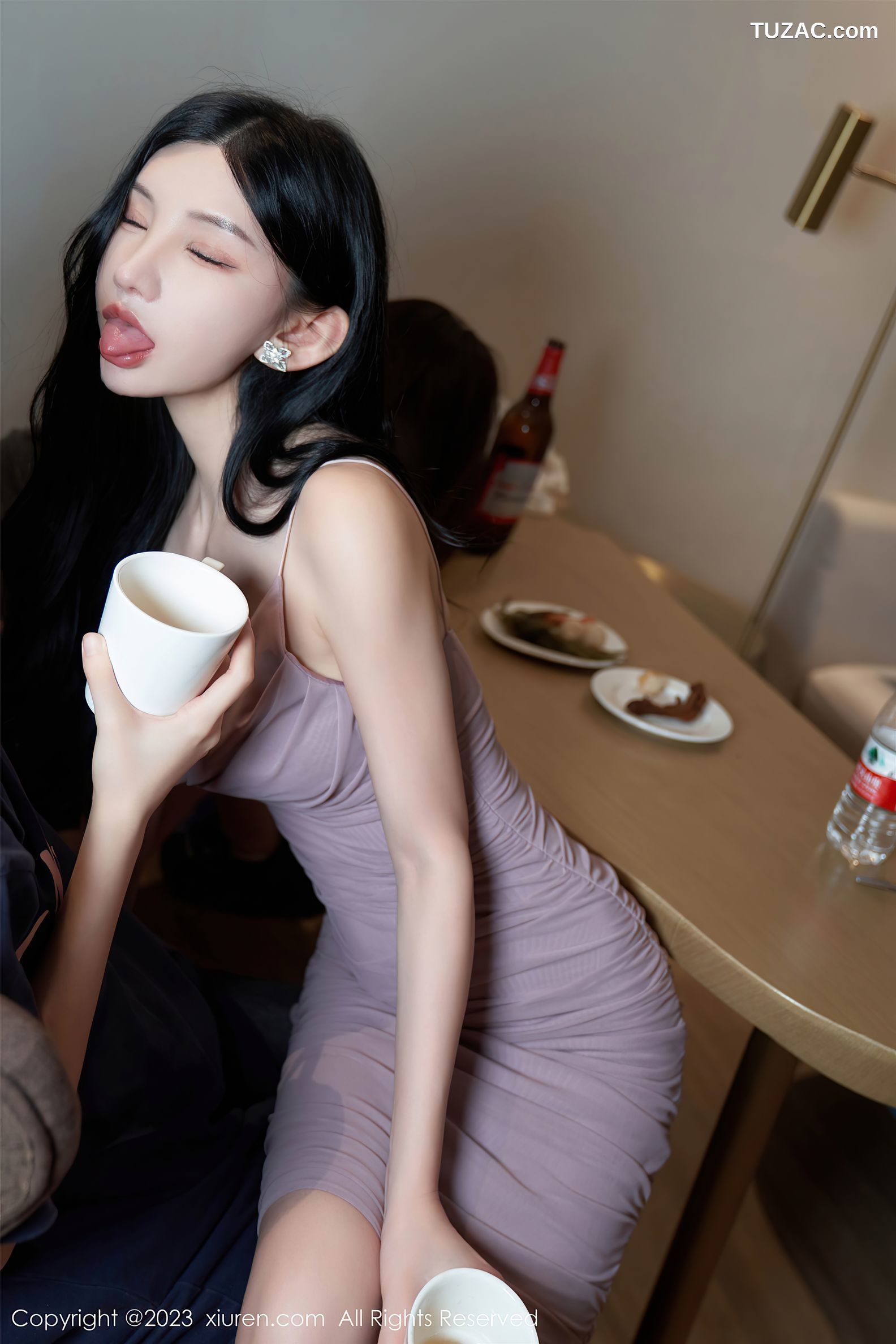 XiuRen秀人网-7122-周于希Sally-厦门旅拍-《邻居间的暧昧关系》-2023.07.21