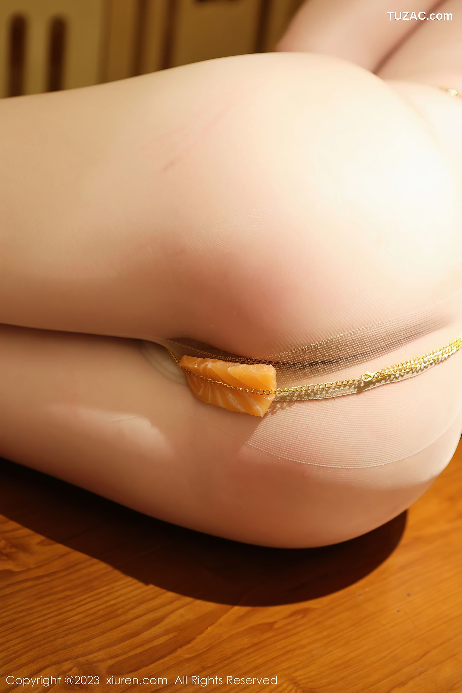 XiuRen秀人网-7145-王婉悠Queen-金色链式内衣女体宴-2023.07.27