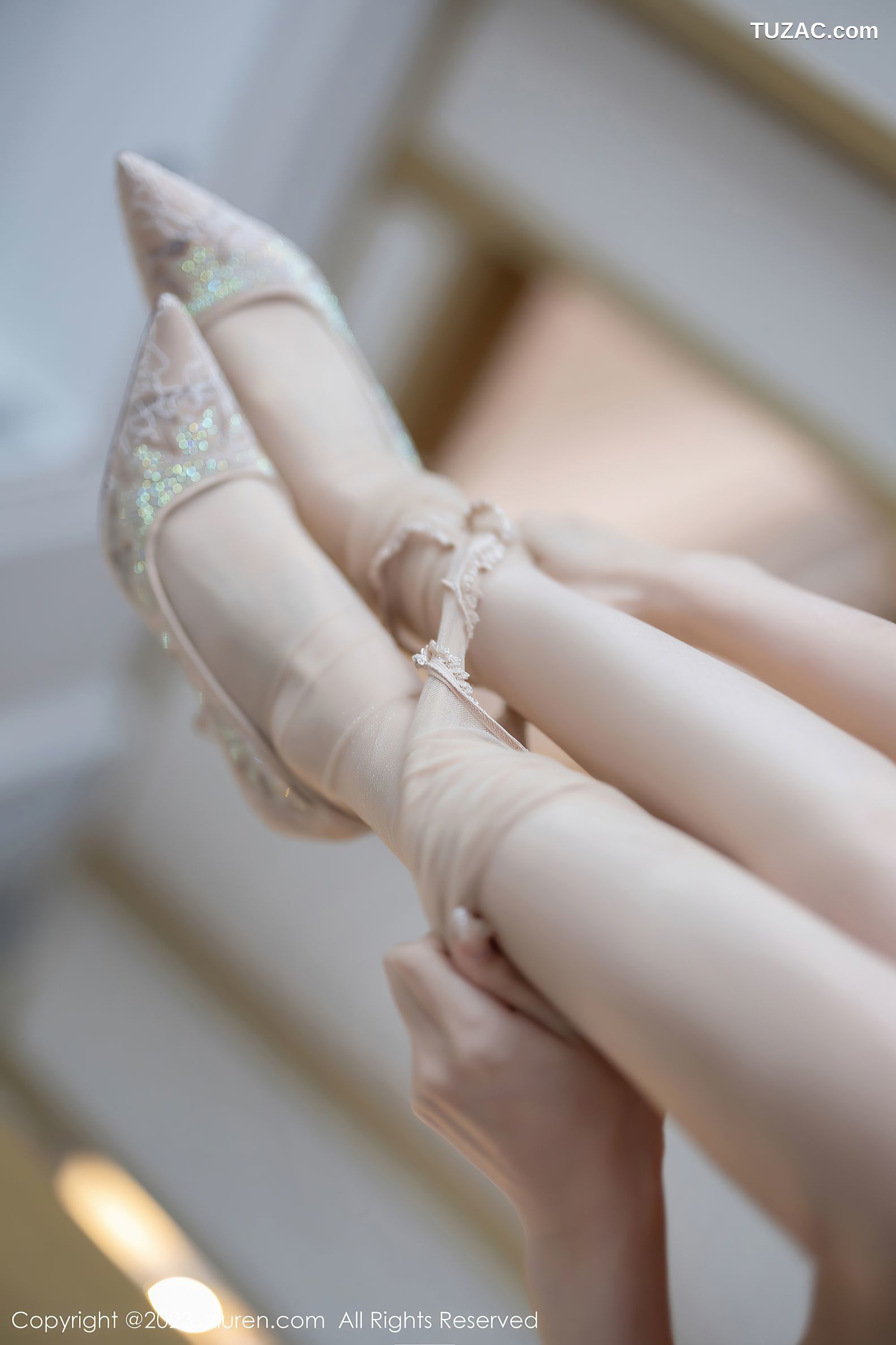 XiuRen秀人网-7147-林星阑-白衣粉裙白色内衣肉丝-2023.07.27