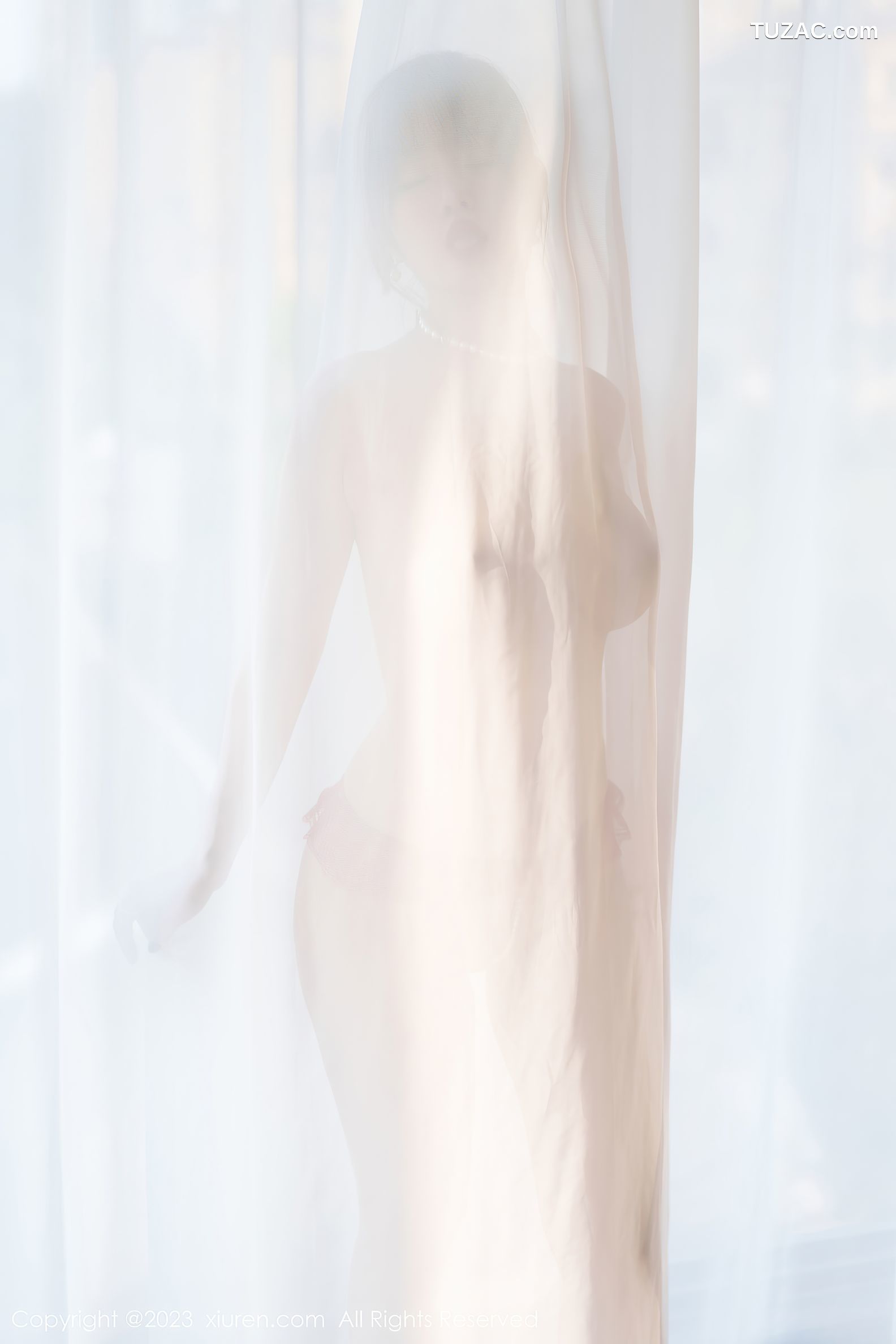 XiuRen秀人网-7156-王雨纯-黑针织职业裙装红色蕾丝内衣黑丝-2023.07.28