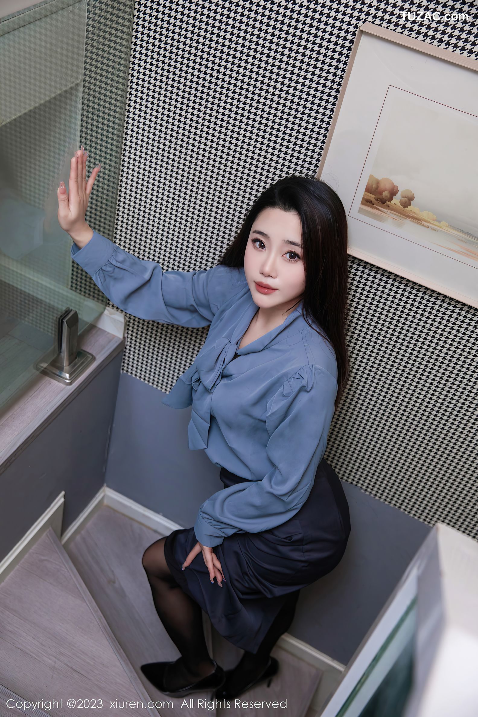 XiuRen秀人网-7179-严利娅Yuliya-灰黑职业装蕾丝内衣黑丝-2023.08.03