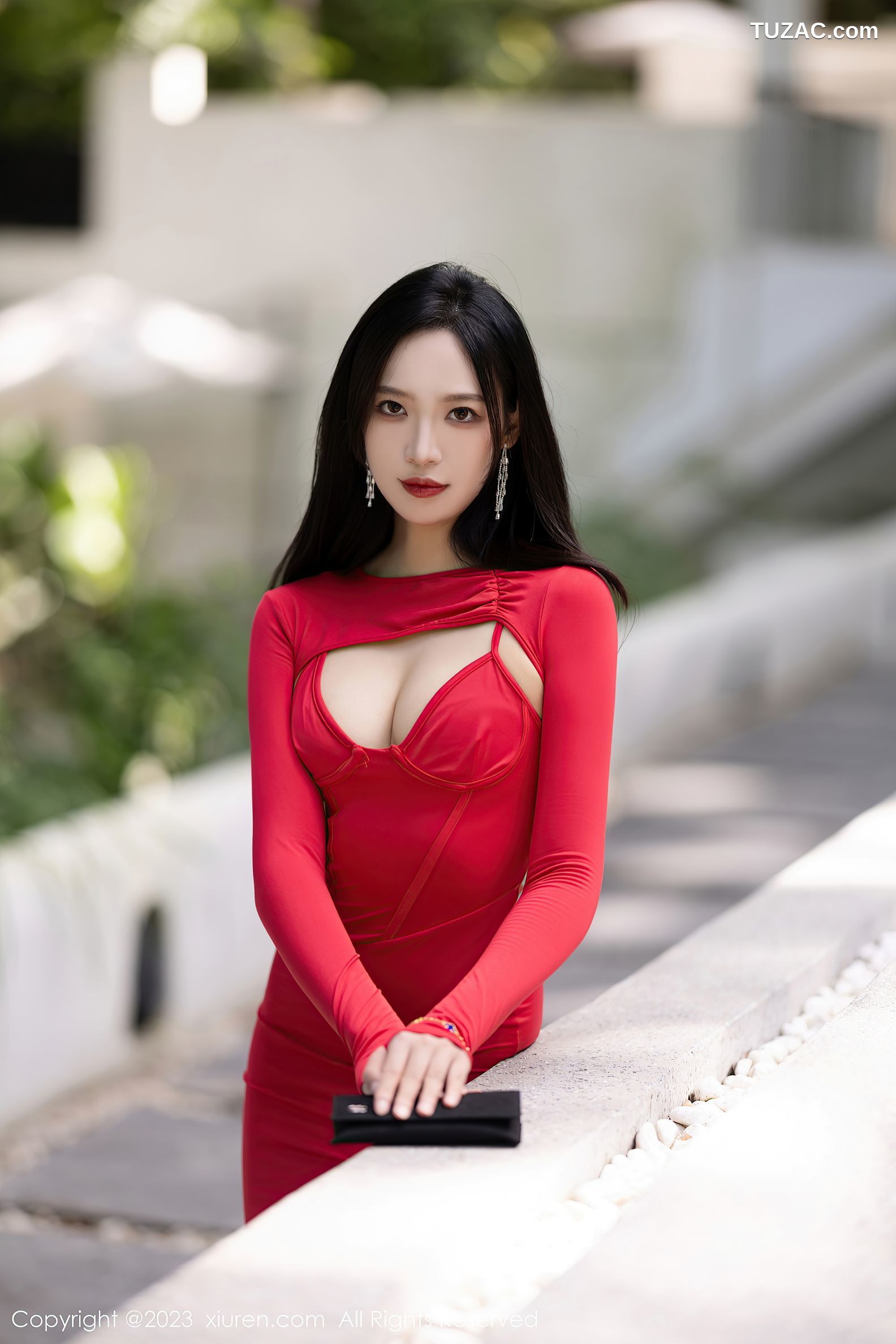 XiuRen秀人网-7194-郑颖姗Bev-红色裙装红蕾丝内衣黑丝袜-2023.08.07