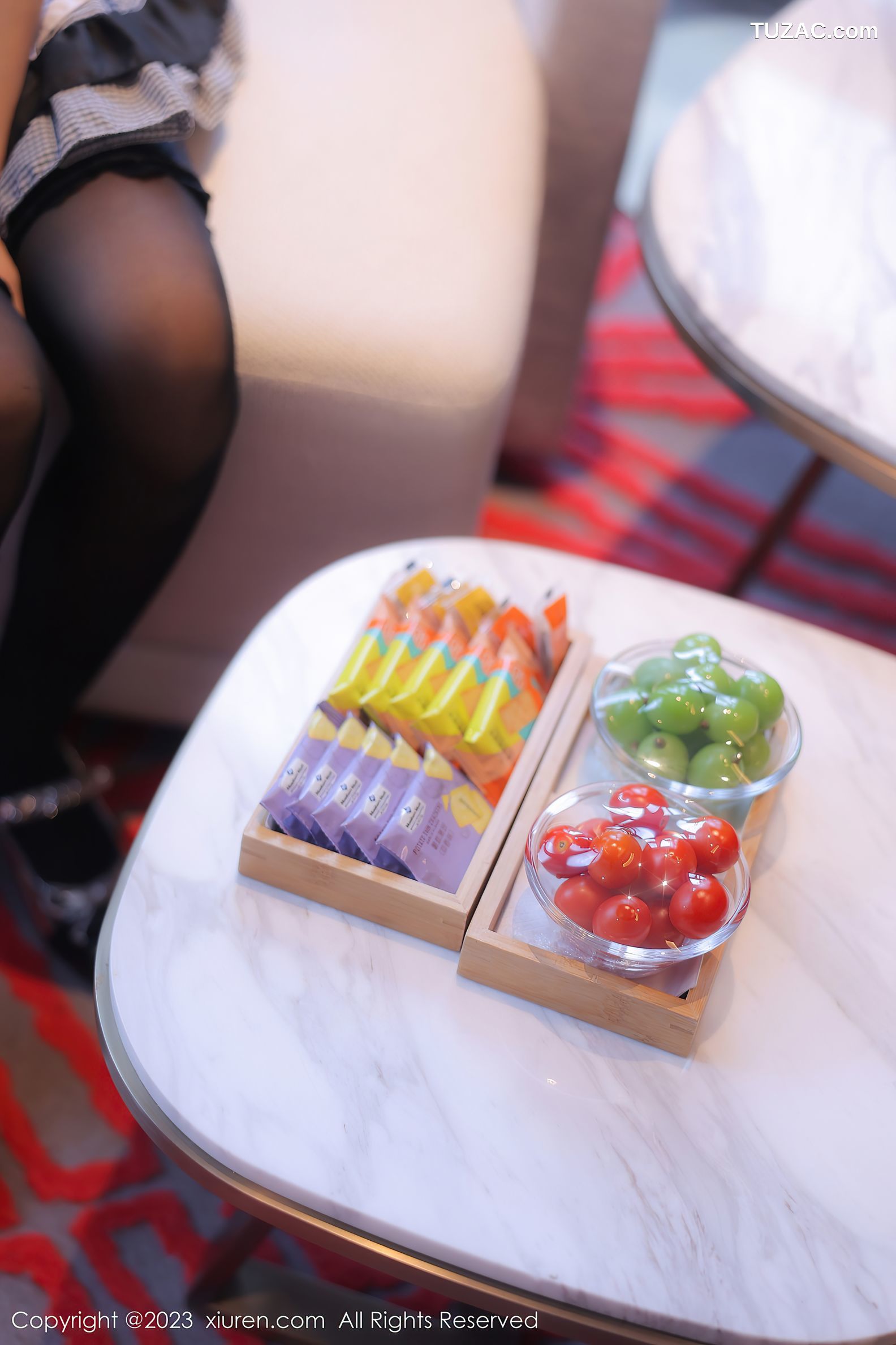 XiuRen秀人网-7237-幼幼-黑白女仆装白色内衣-2023.08.15