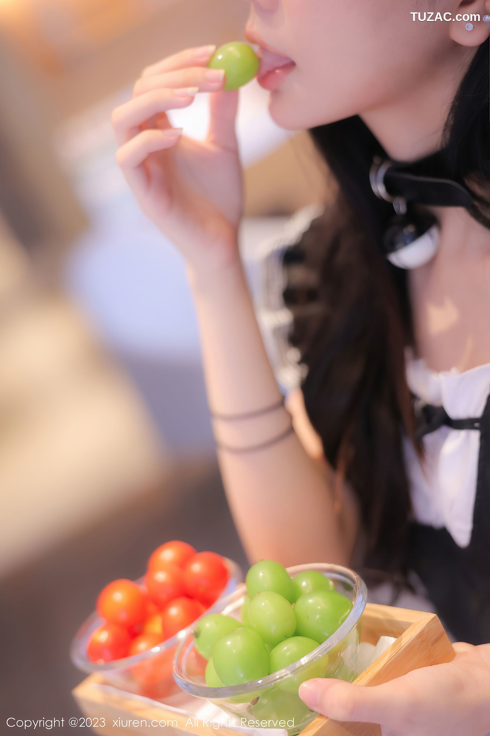 XiuRen秀人网-7237-幼幼-黑白女仆装白色内衣-2023.08.15