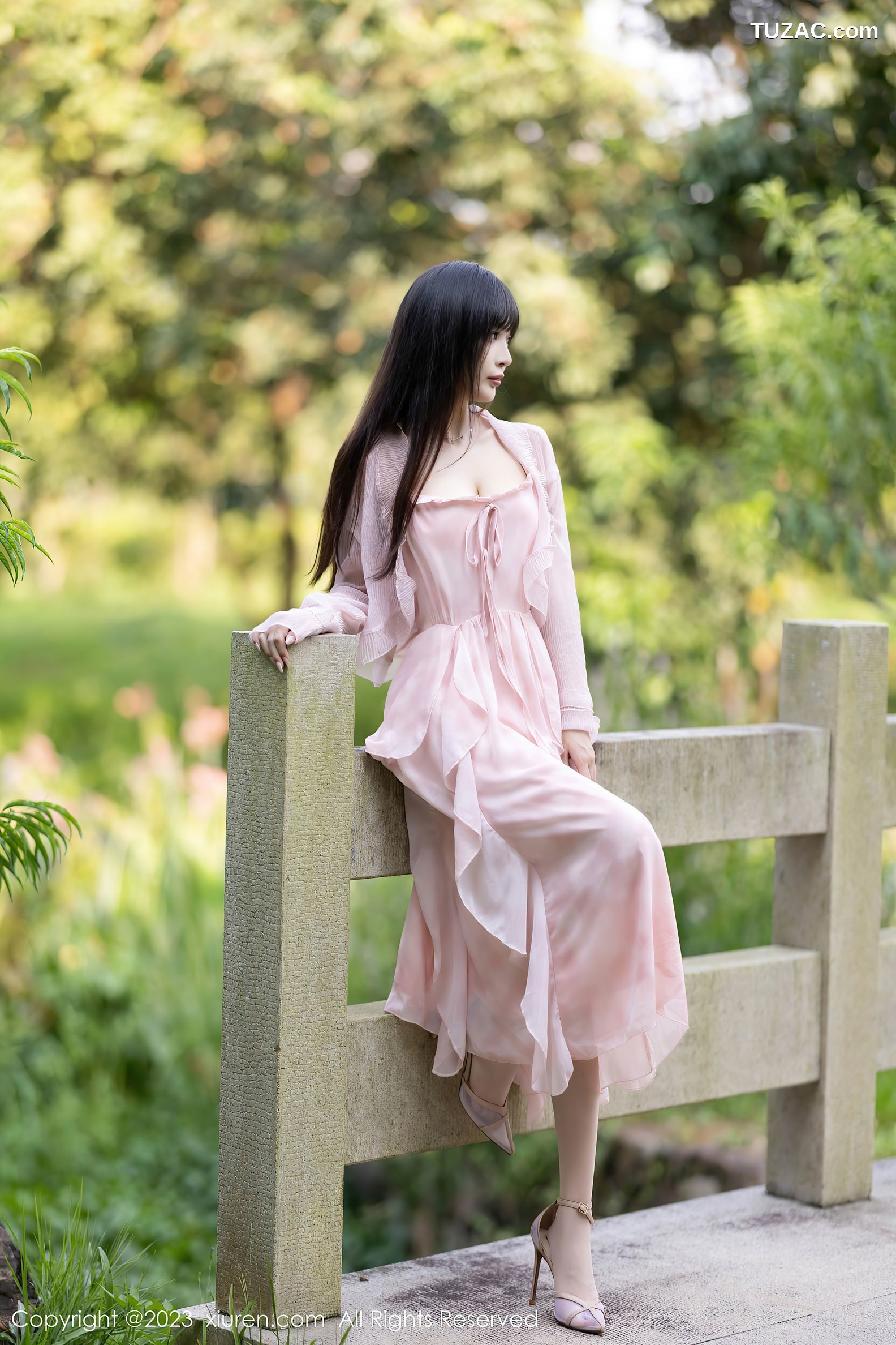 XiuRen秀人网-7263-林星阑-安吉旅拍-粉色连衣裙粉色情趣内衣-2023.08.21