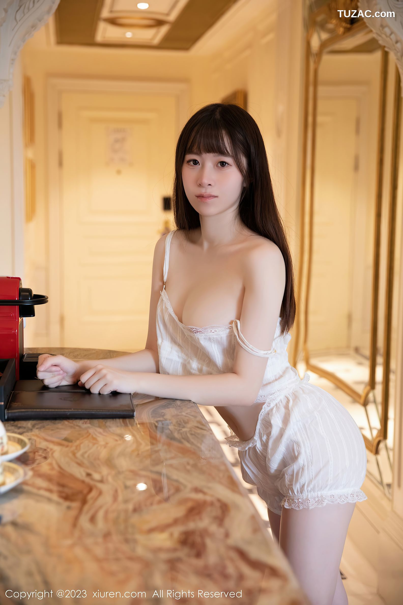 XiuRen秀人网-7285-林悠悠-白色吊带睡衣短裤-2023.08.25