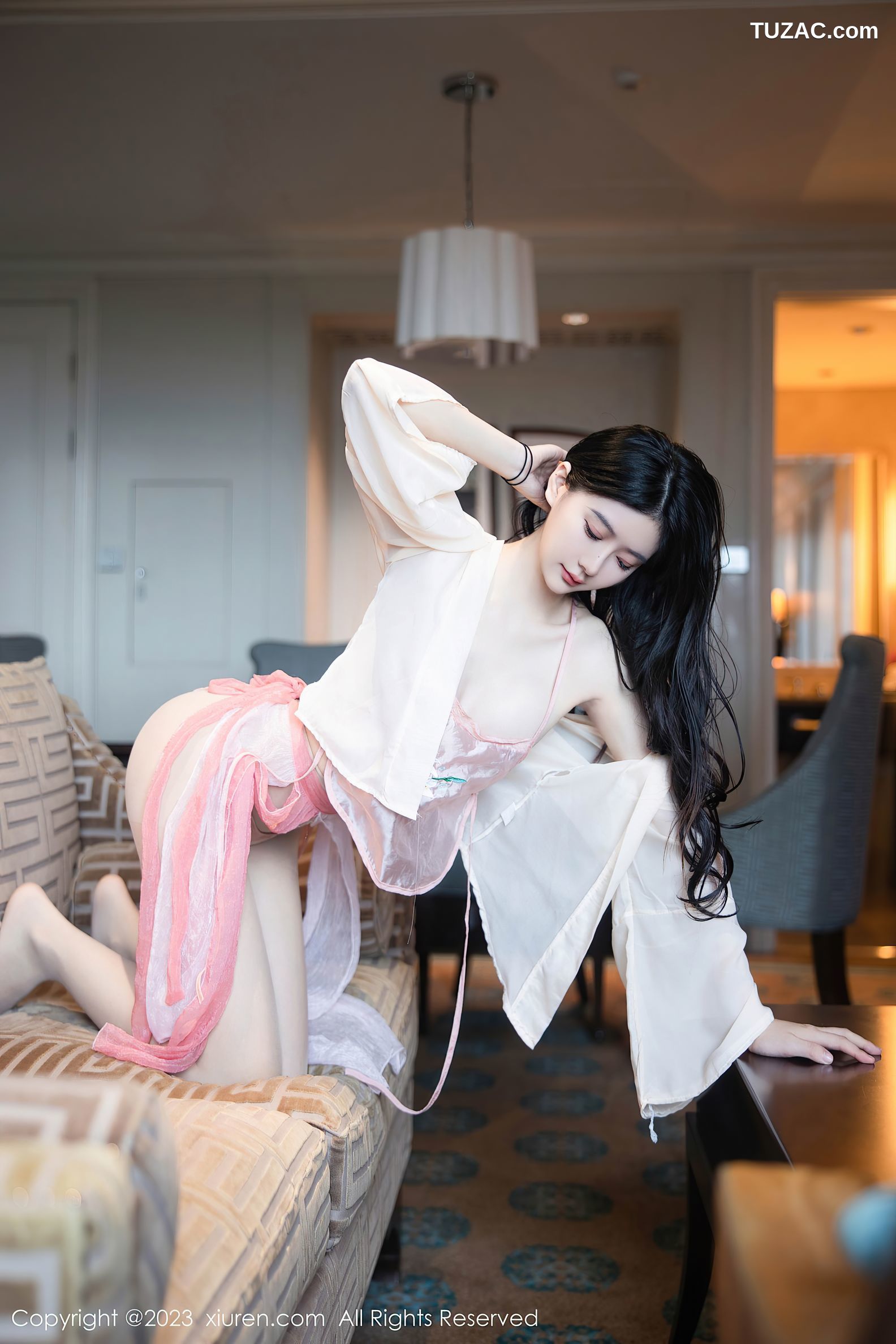 XiuRen秀人网-7290-幼幼-粉色古装透视肚兜丁字裤-2023.08.25