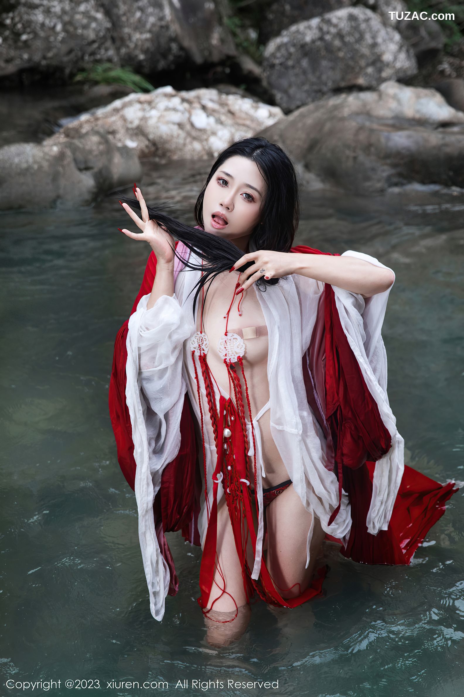 XiuRen秀人网-7295-严利娅Yuliya-古装爆乳妲己角色扮演-2023.08.28