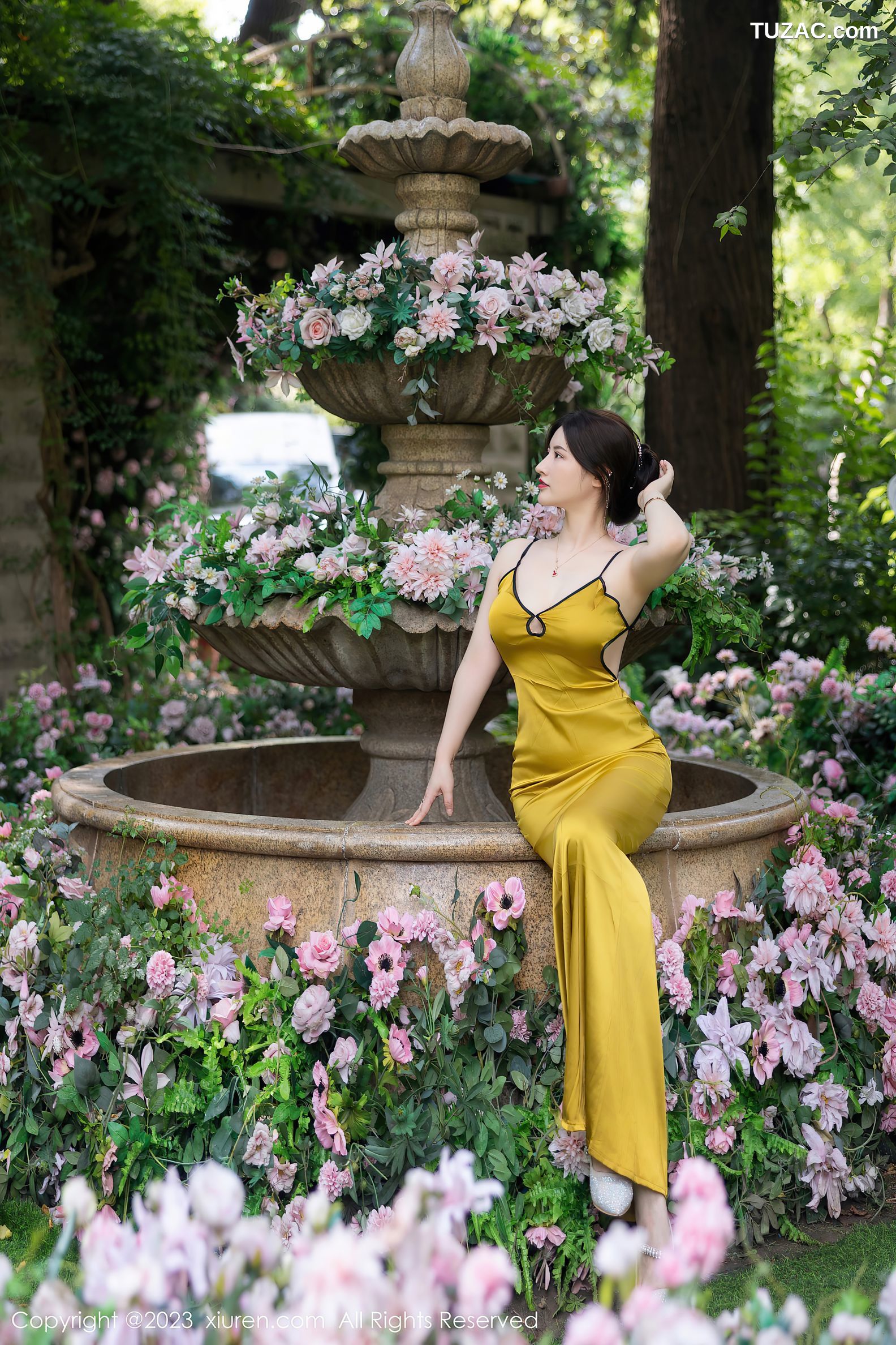 XiuRen秀人网-7302-诗诗kiki-黄色吊带长裙-2023.08.29