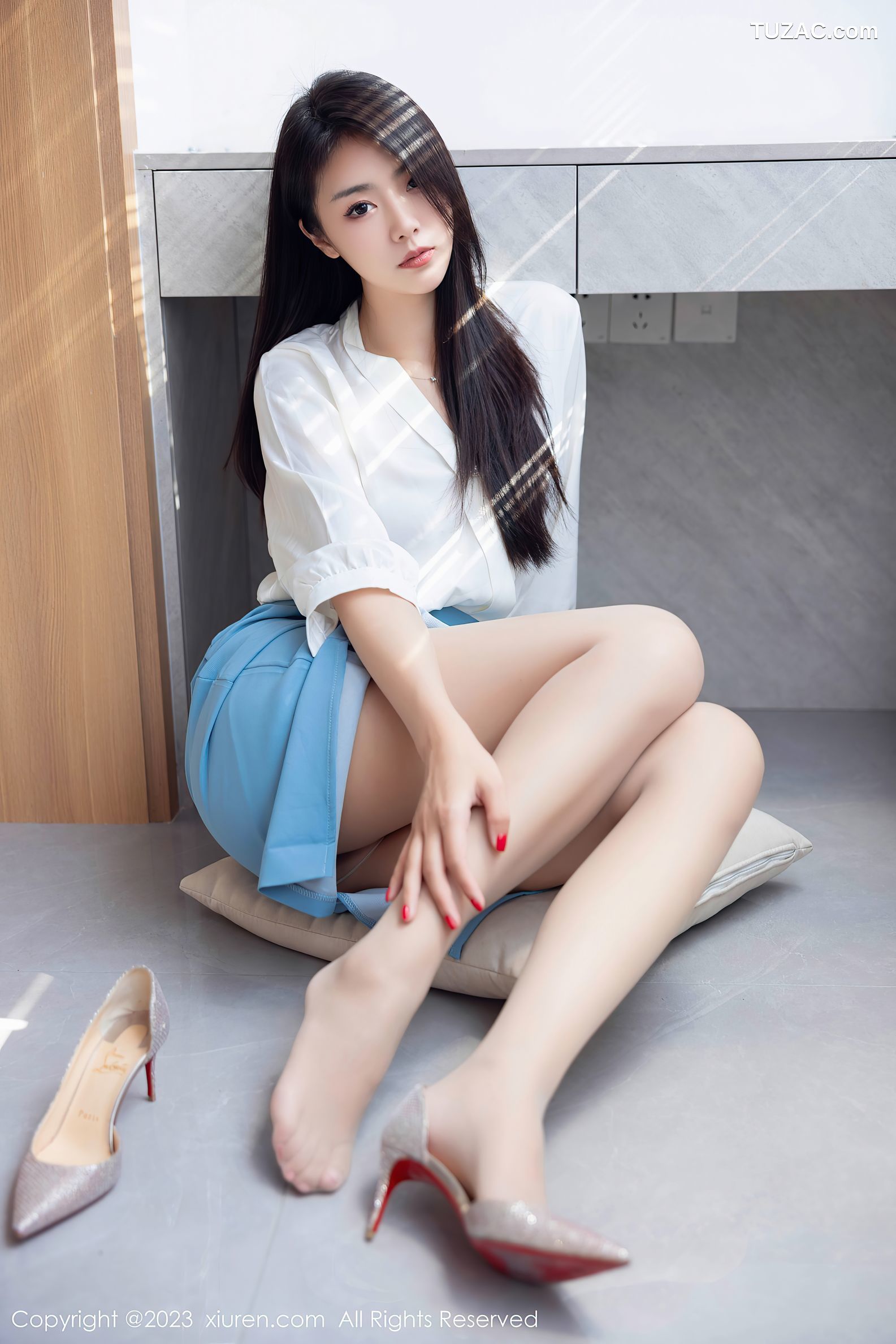 XiuRen秀人网-7314-可樂Vicky-白衬衫蓝短裙-2023.08.31