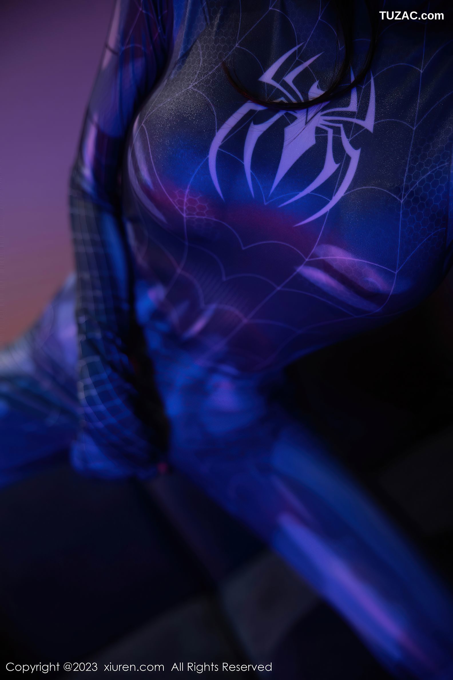 XiuRen秀人网-7326-幼幼-银灰色蜘蛛侠服饰-2023.09.01