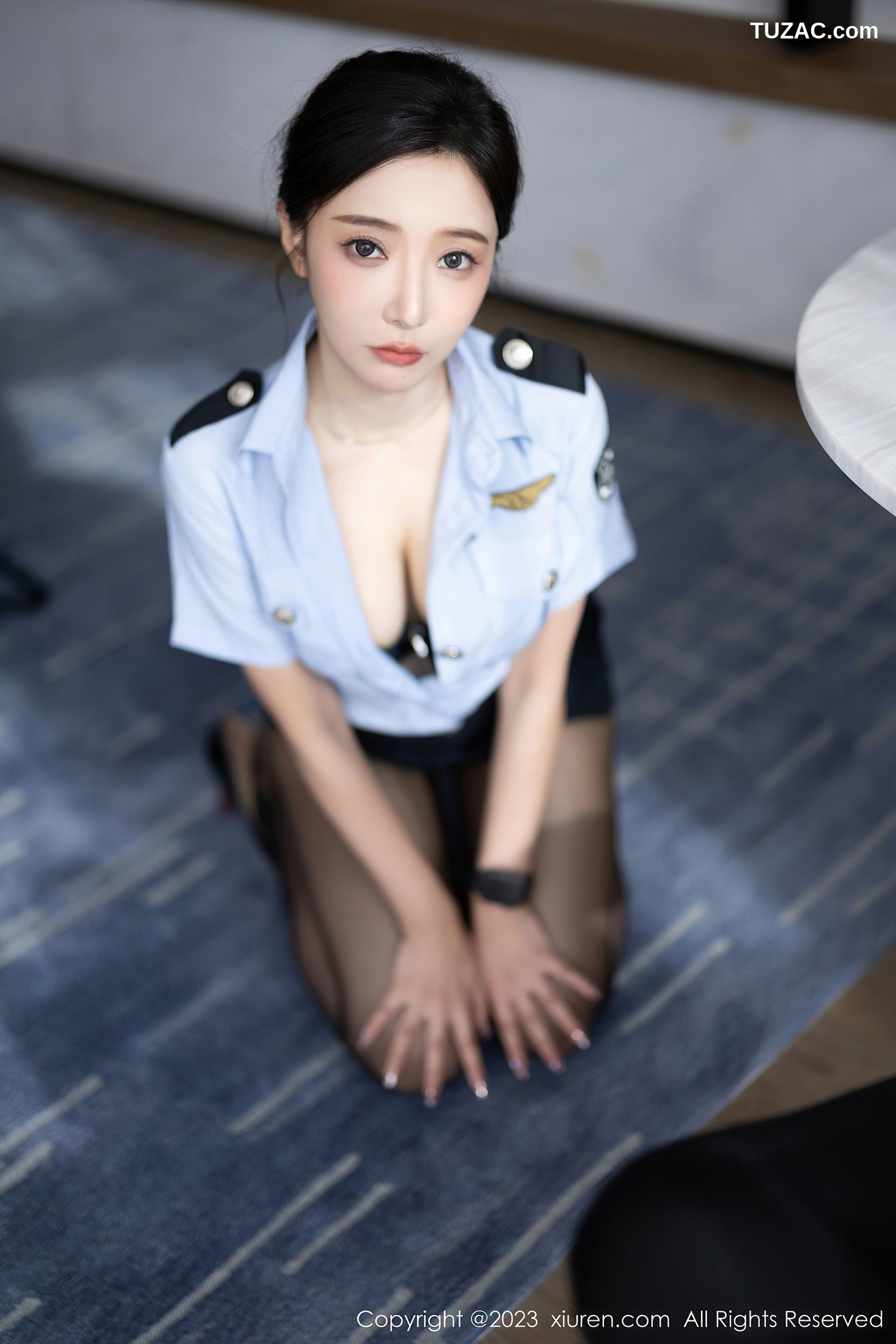 XiuRen秀人网-7340-王馨瑶yanni-《严刑逼供》衬衫短裙女警黑内衣黑丝-2023.09.05