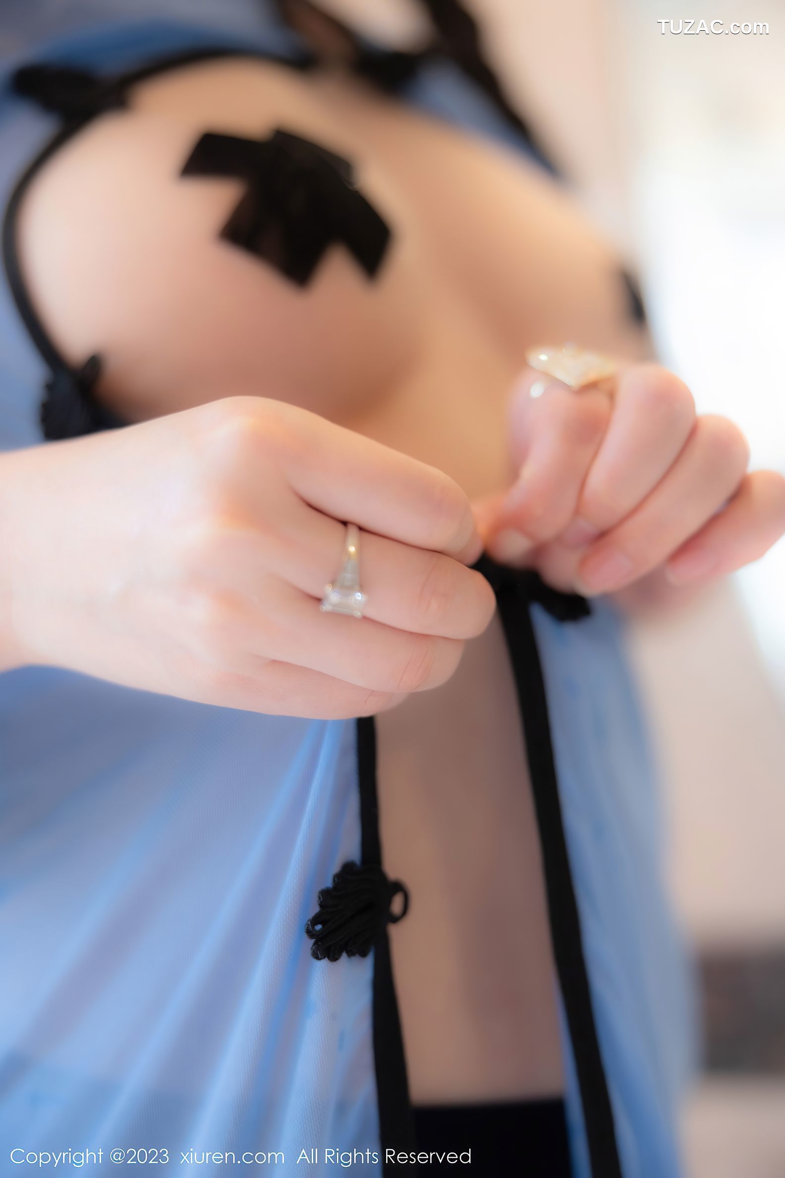 XiuRen秀人网-7357-诗诗kiki-蓝色轻透古装黑丝爆乳-2023.09.08