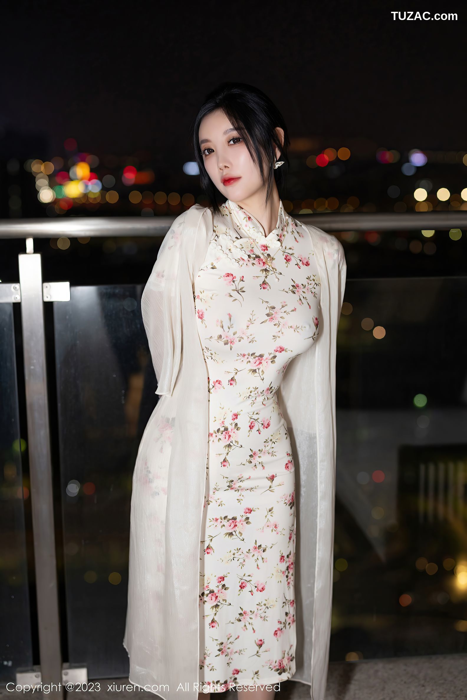 XiuRen秀人网-7363-杨晨晨Yome-白色红碎花旗袍浴室湿身-2023.09.08