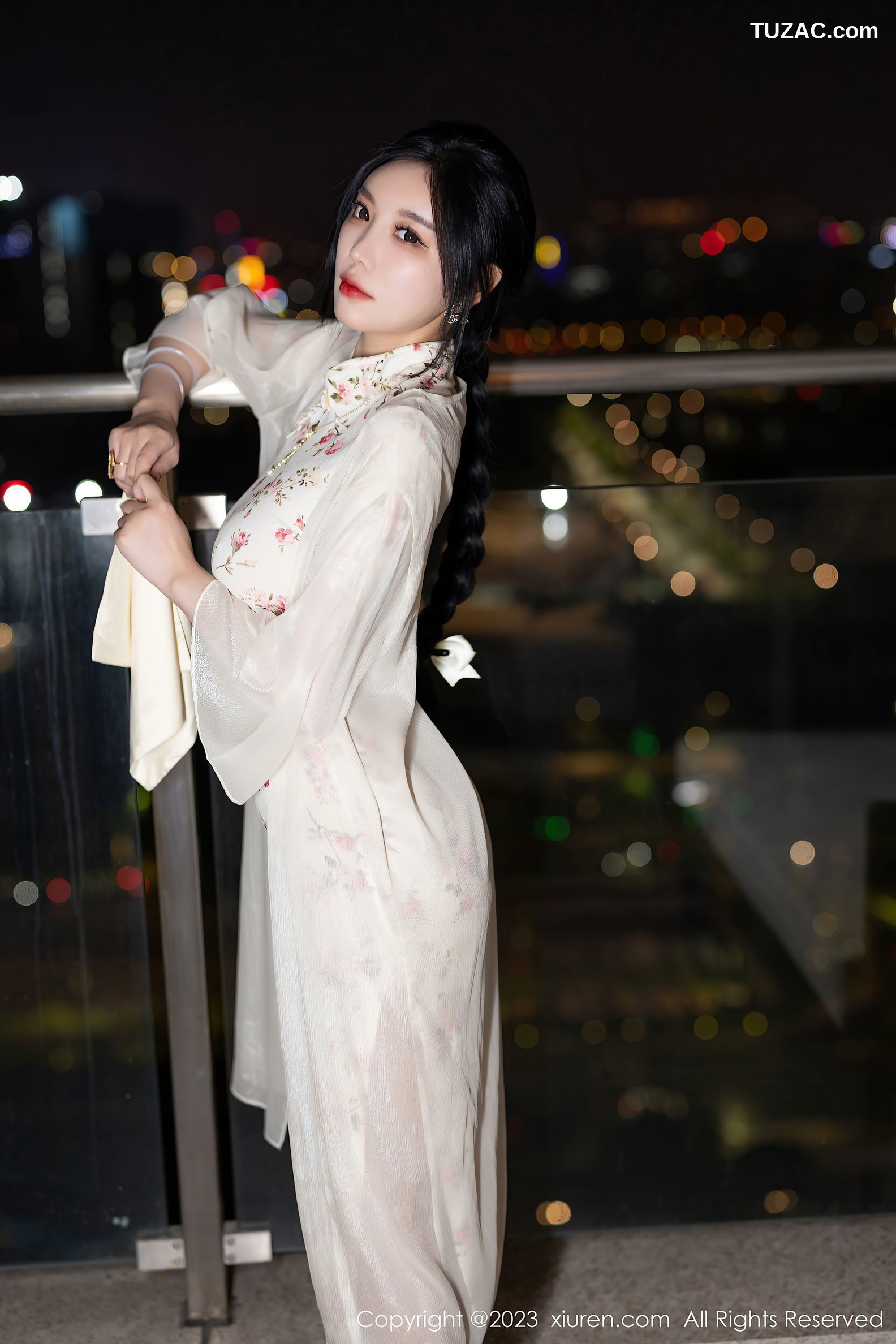 XiuRen秀人网-7363-杨晨晨Yome-白色红碎花旗袍浴室湿身-2023.09.08