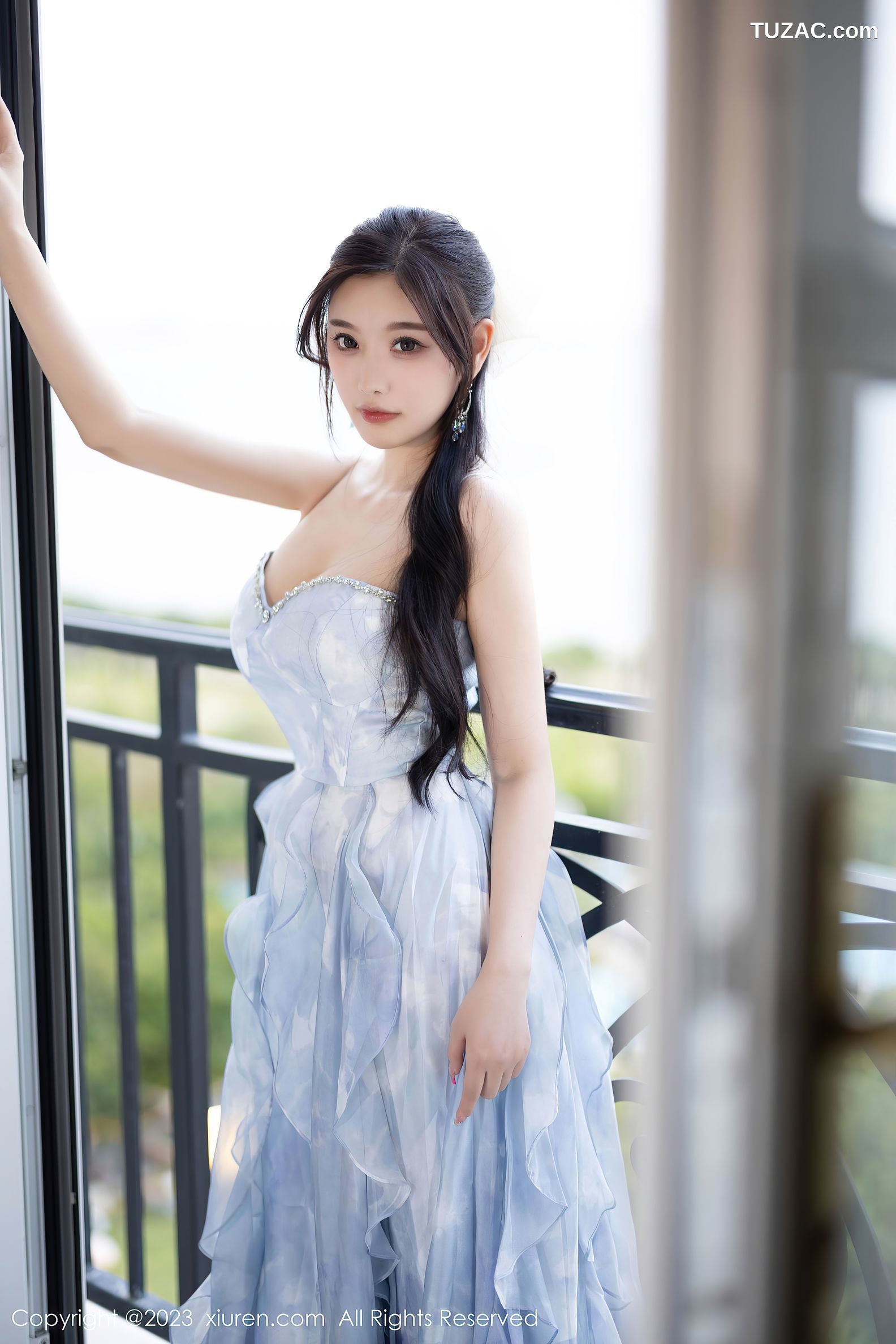 XiuRen秀人网-7382-杨晨晨Yome-浙江安吉旅拍-蓝色长裙透视黑纱-2023.09.13
