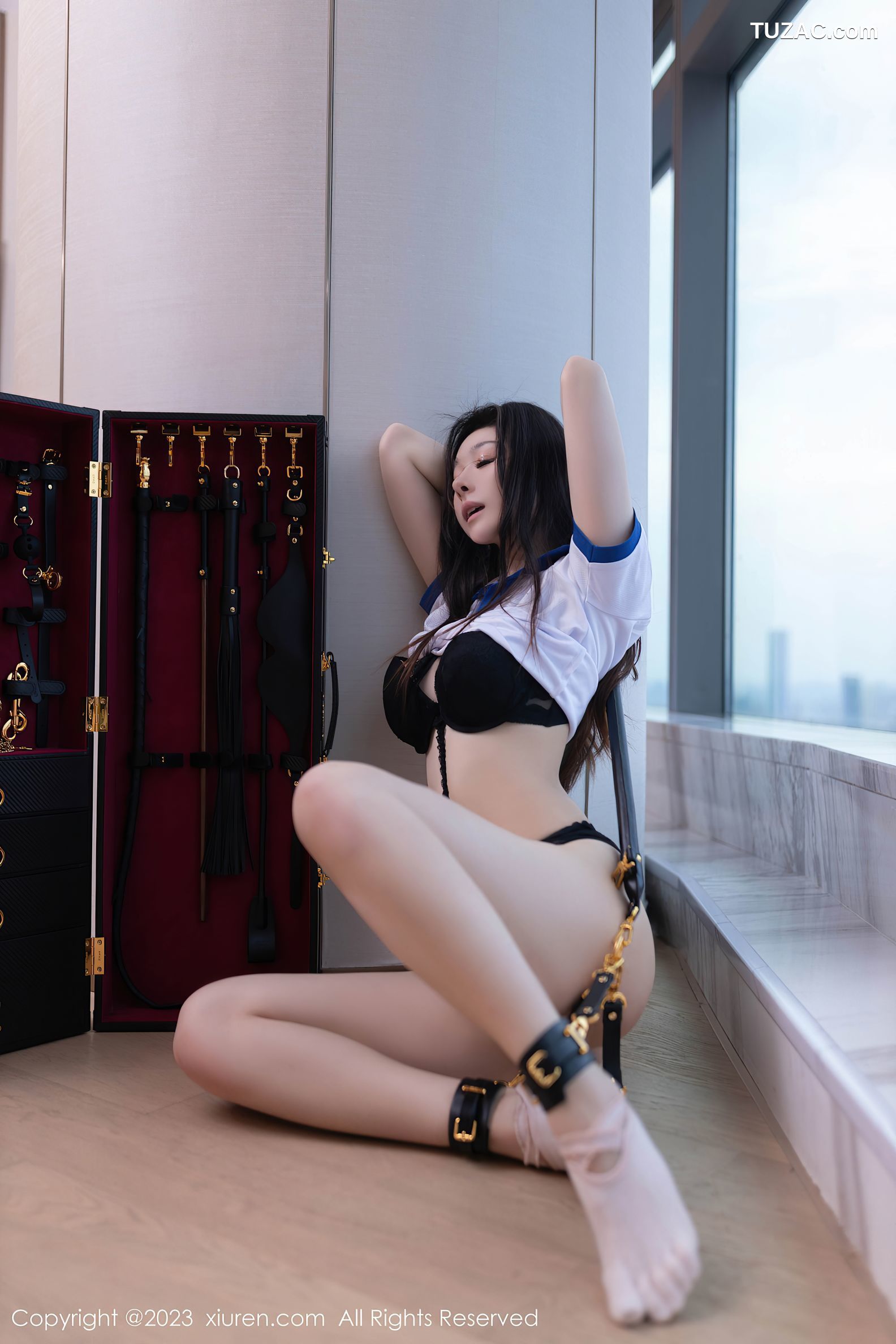 XiuRen秀人网-7396-小逗逗-“驯服”主题-运动装黑色情趣内衣绑缚-2023.09.15