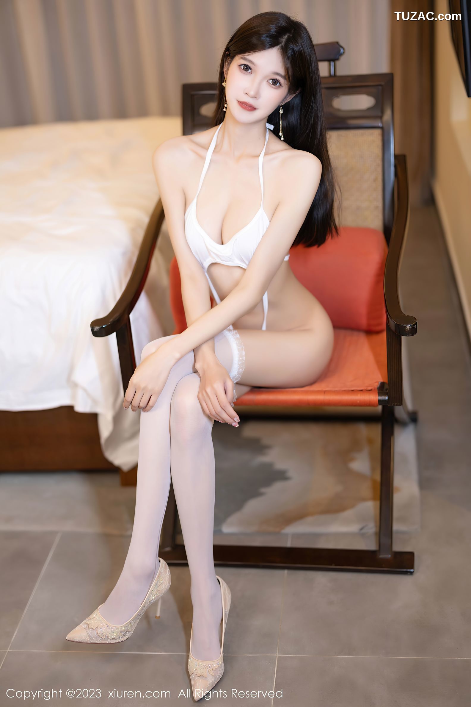 XiuRen秀人网-7404-程程程-白色短款旗袍-2023.09.18