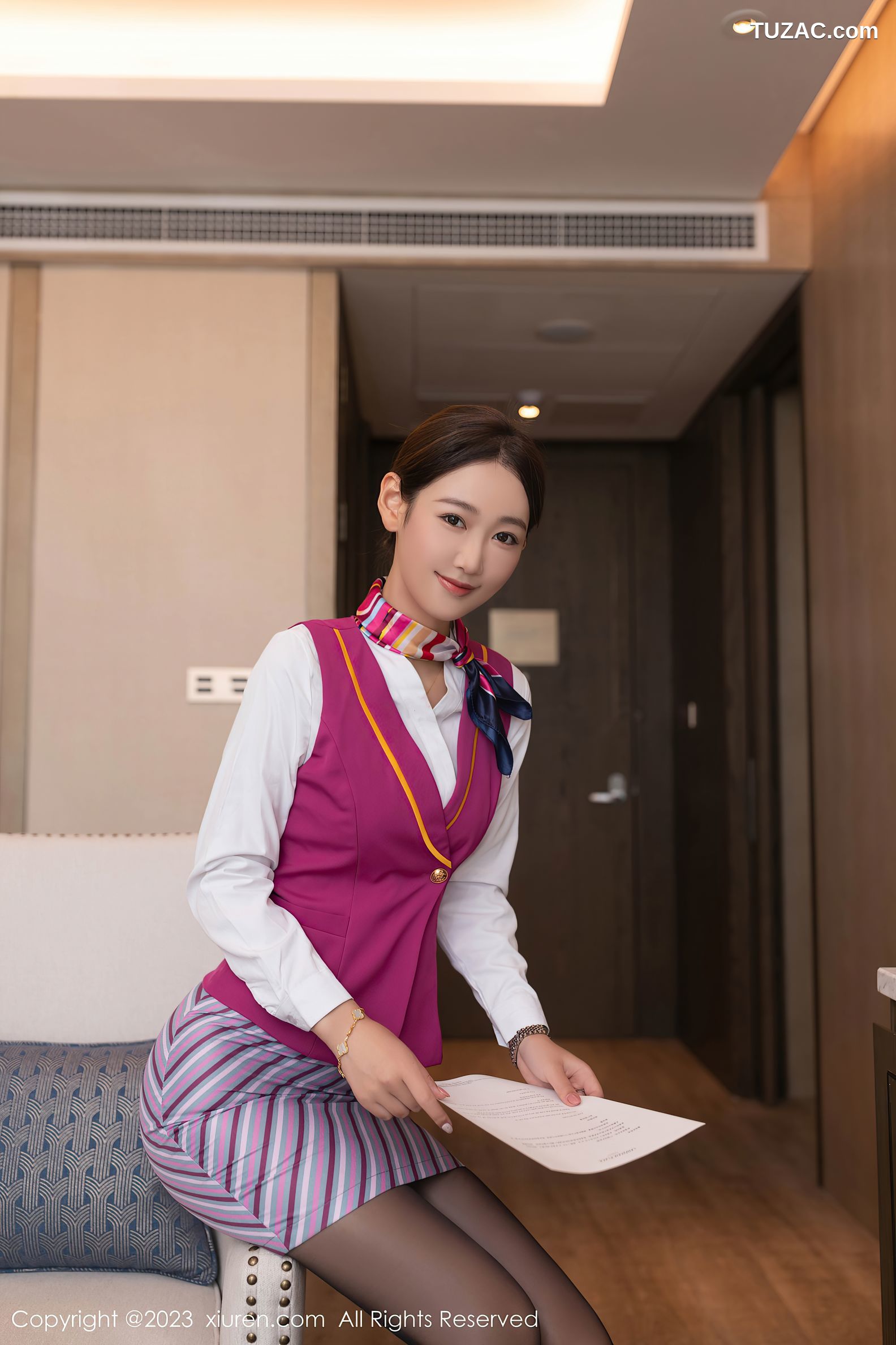 XiuRen秀人网-7405-唐安琪-空姐制服黑丝诱惑-2023.09.18