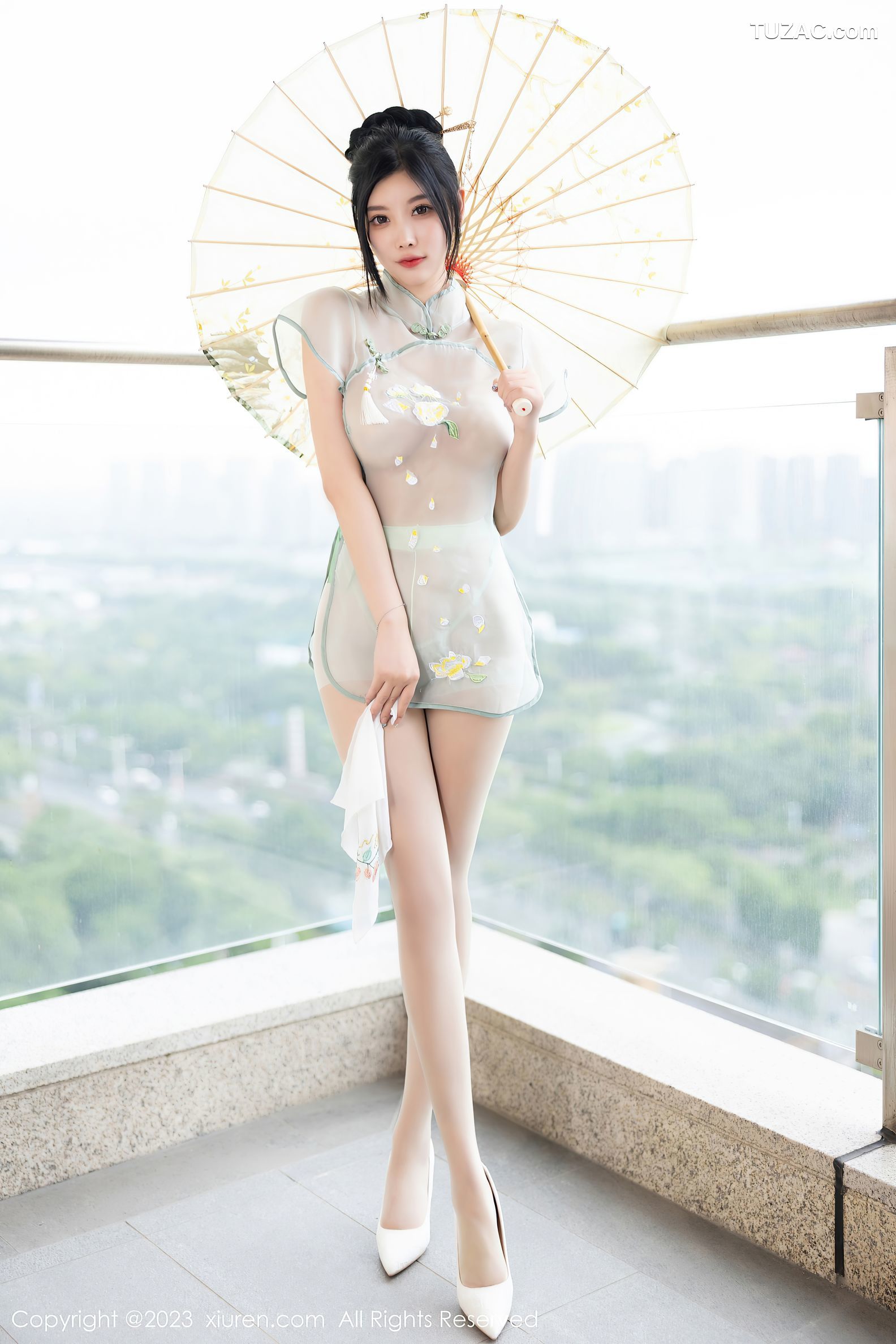 XiuRen秀人网-7410-杨晨晨Yome-浙江安吉旅拍-淡绿连衣长裙-2023.09.19