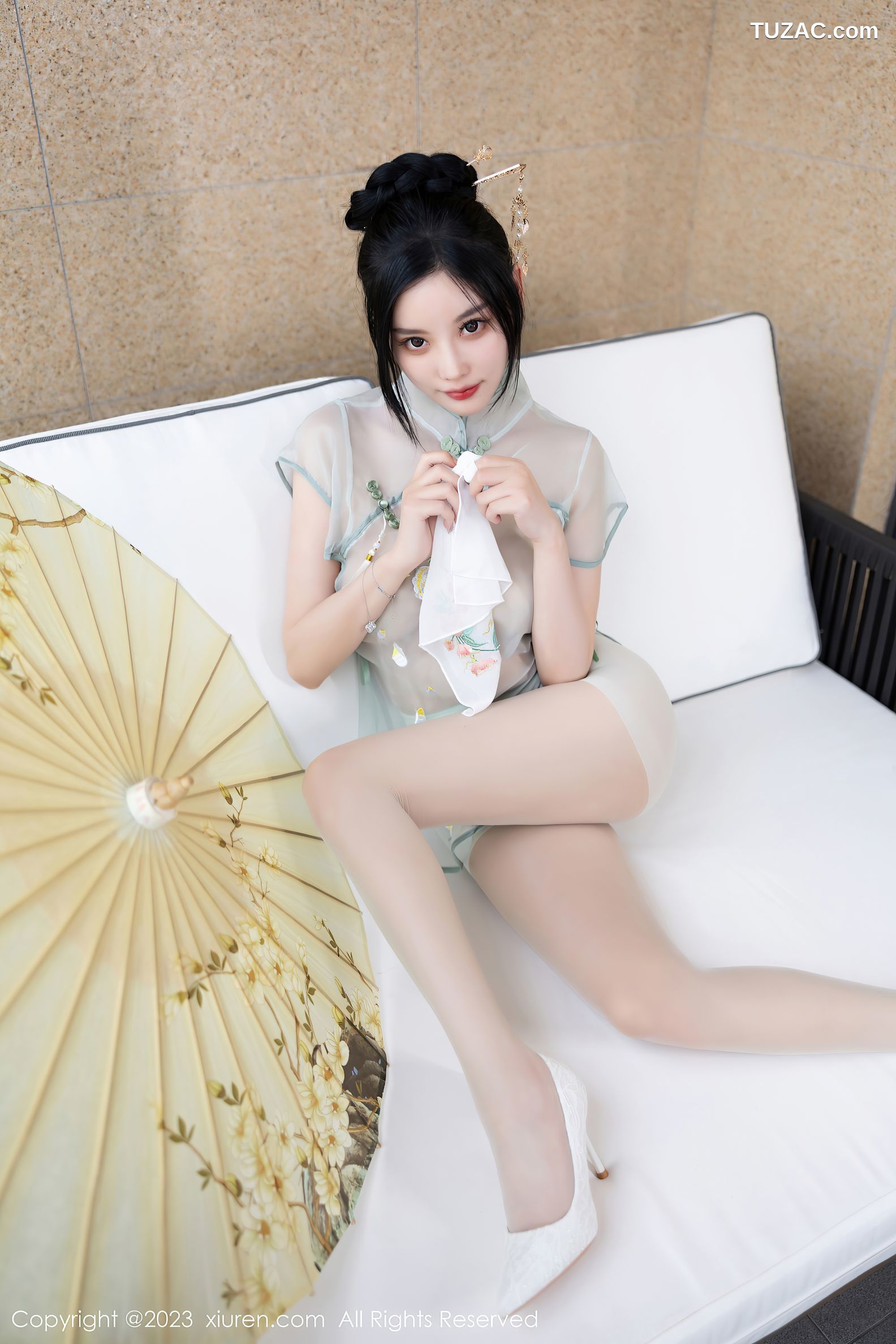 XiuRen秀人网-7410-杨晨晨Yome-浙江安吉旅拍-淡绿连衣长裙-2023.09.19