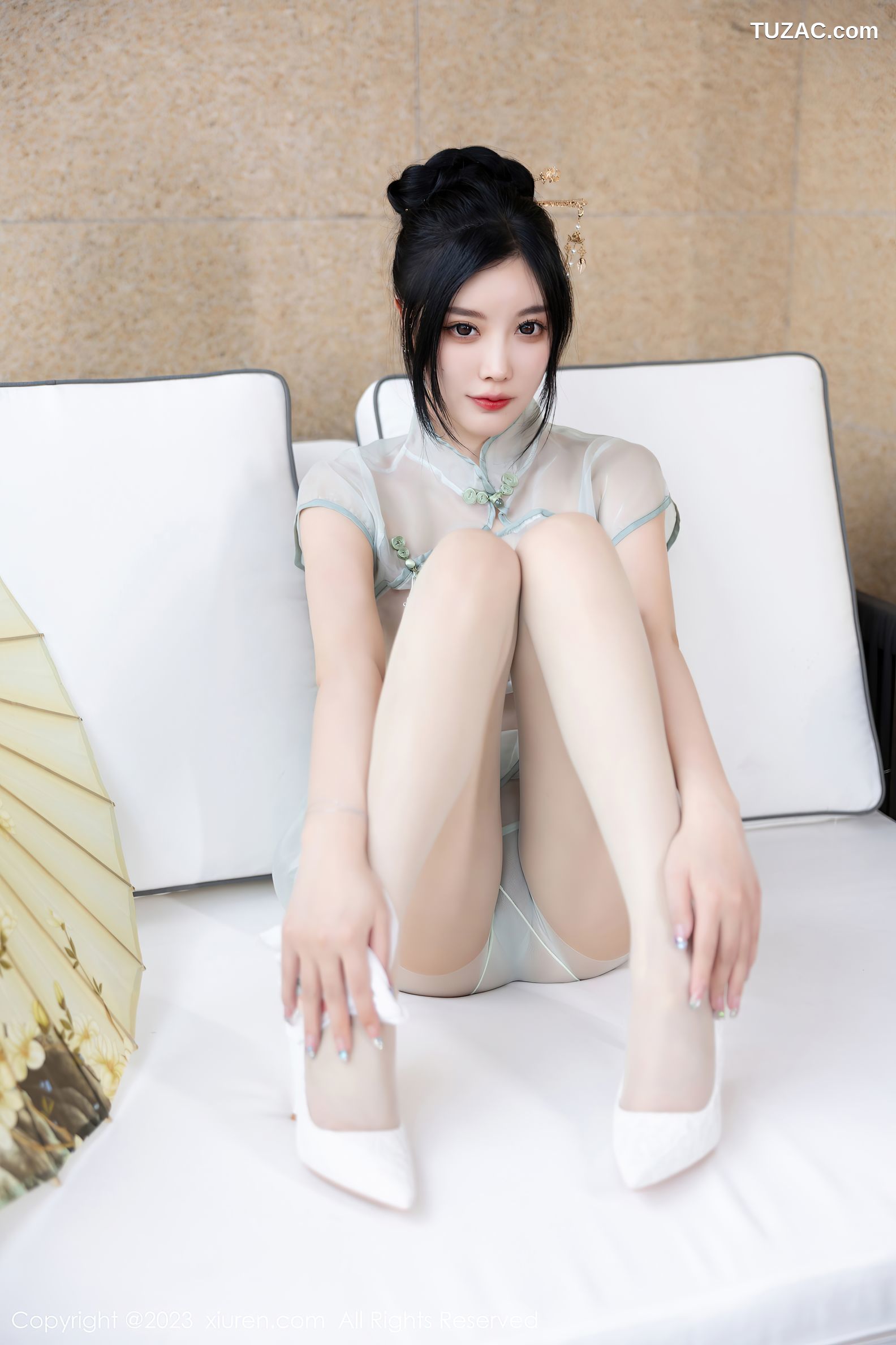 XiuRen秀人网-7410-杨晨晨Yome-浙江安吉旅拍-淡绿连衣长裙-2023.09.19