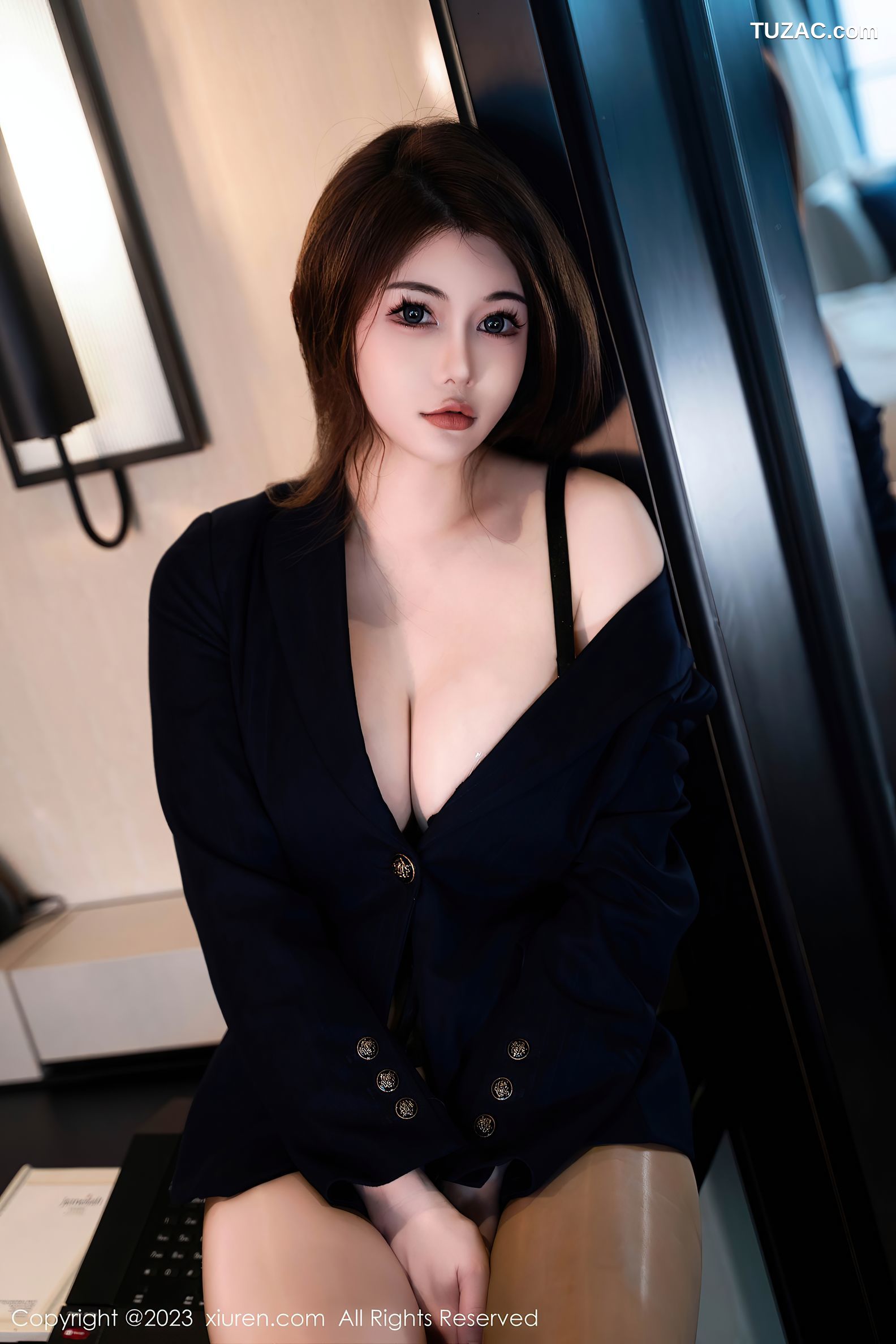 XiuRen秀人网-7484-甜妮-OL制服黑色蕾丝爆乳-2023.10.10