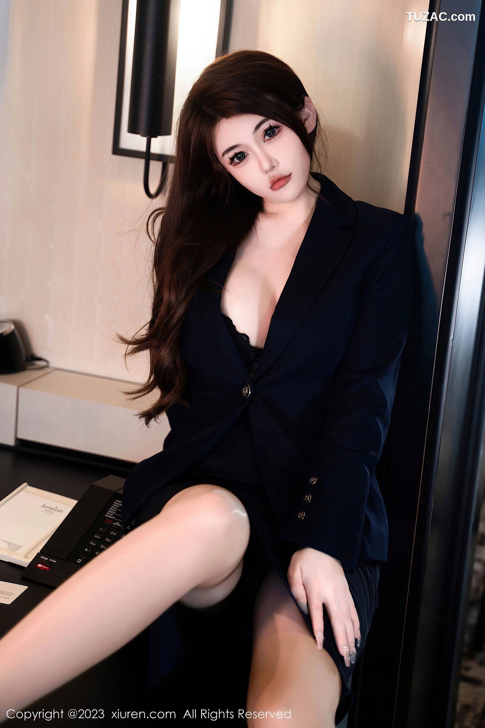 XiuRen秀人网-7484-甜妮-OL制服黑色蕾丝爆乳-2023.10.10